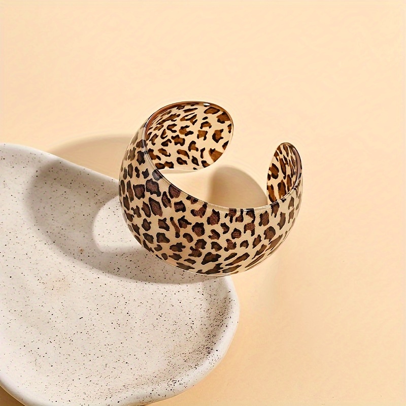 Image of Chic Leopard Print Open Cuff Bracelet For Women - Boho-sexy Resin Bangle, Perfect Daily Wear Accessory & Gift