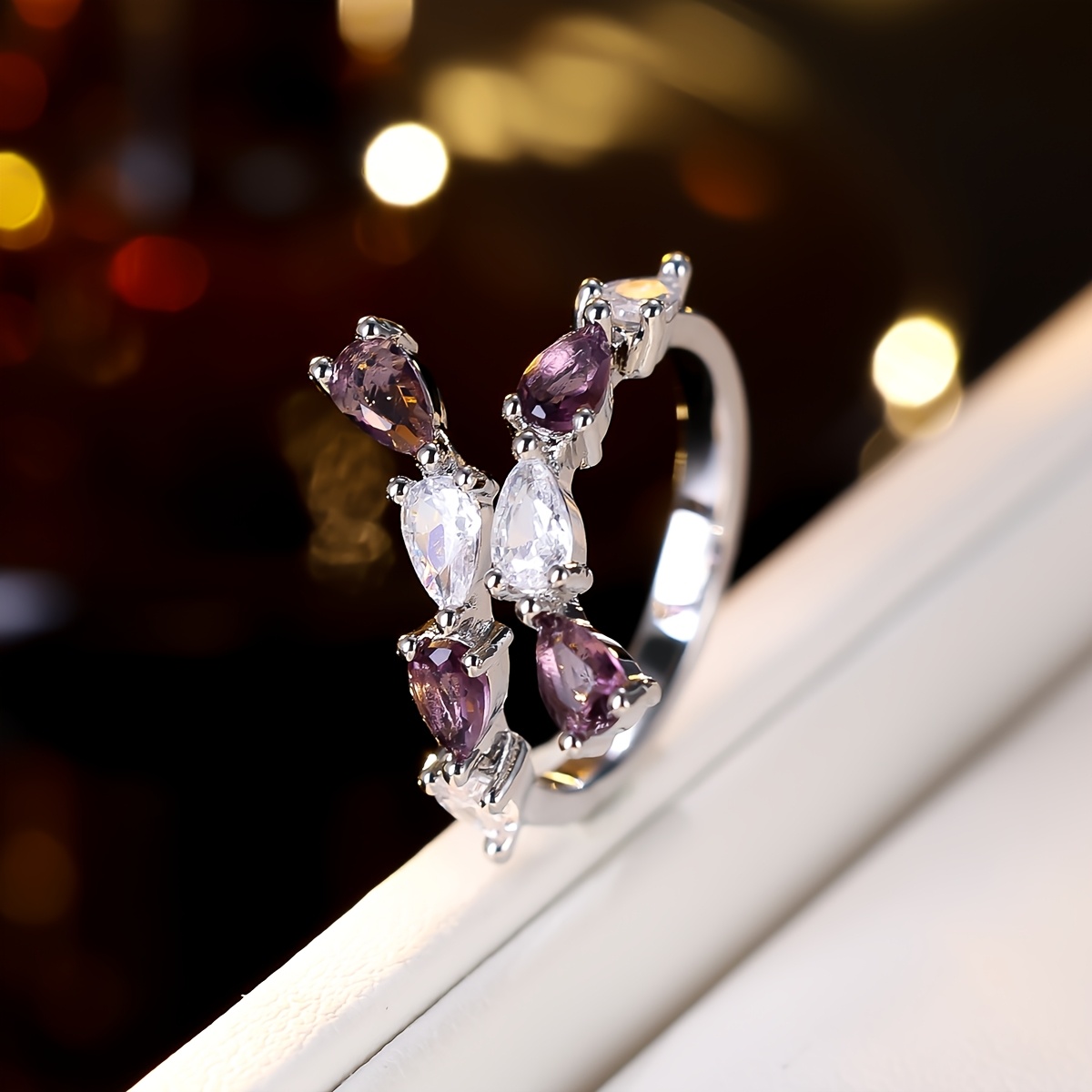 Women's Light Luxury Cross-Open Statement Ring, Versatile Design