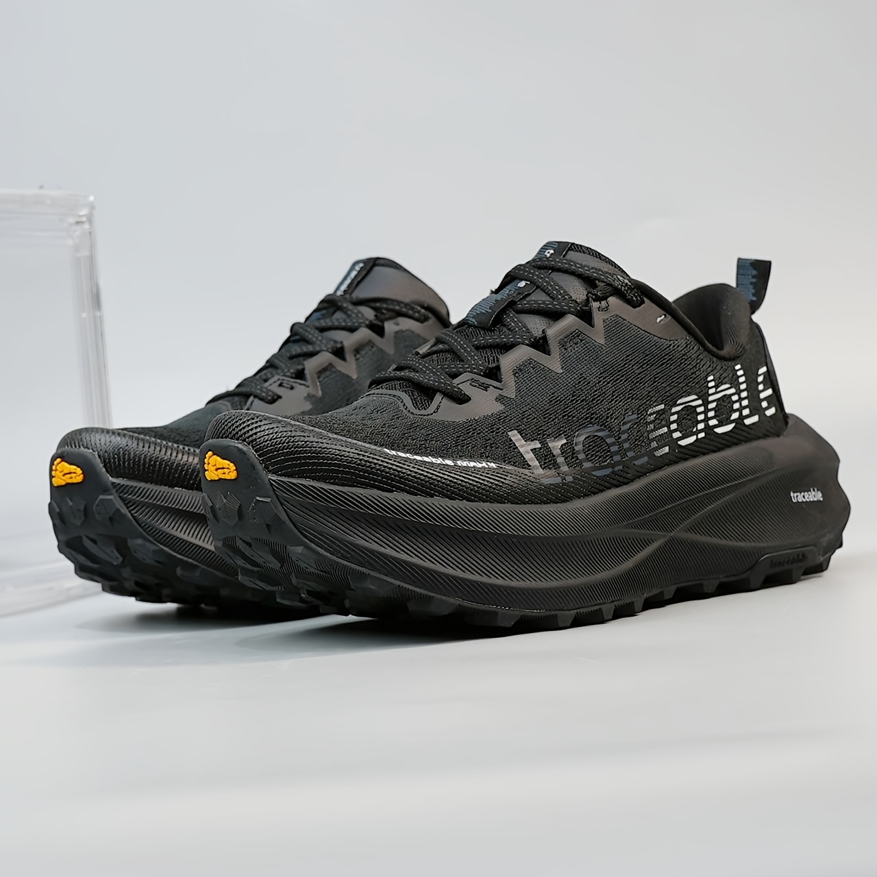 Sneakers, Men's Outdoor Shoes, Lightweight and Comfortable Trail Running Shoes, Anti-Slip Shock-Absorbing Casual Shoes, Fashionable Sports Running Shoes for Men