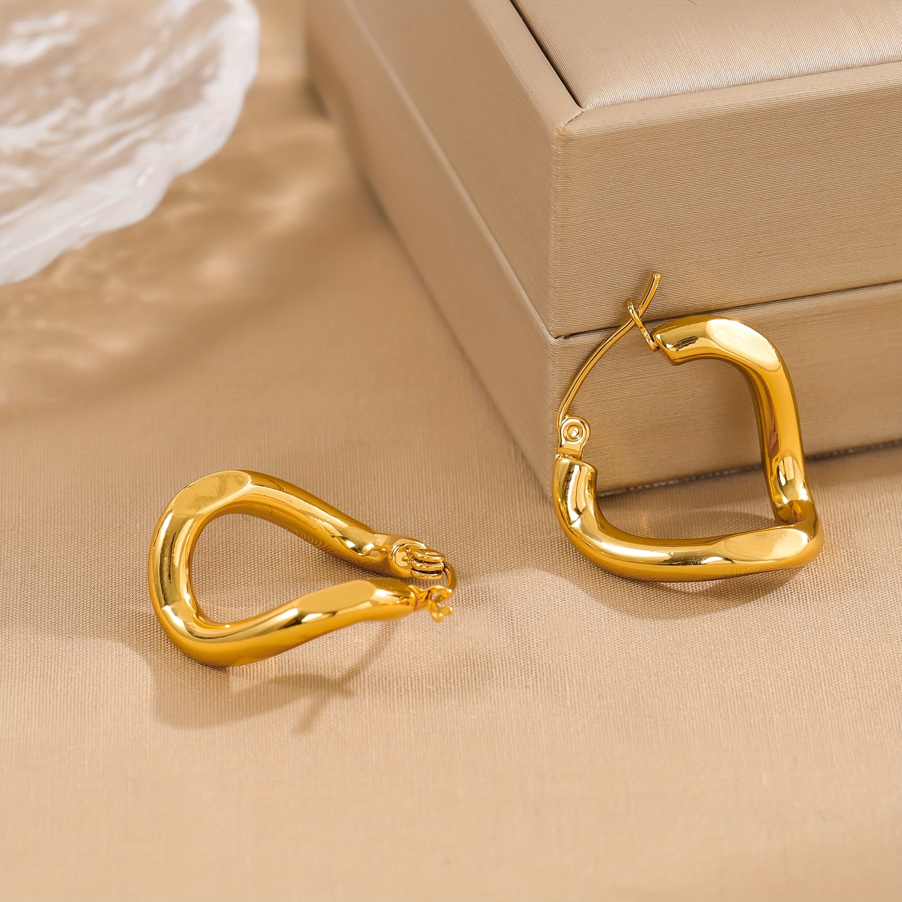 TEMU Simple And Versatile Fashionable Twisted Glossy Design 304 Stainless Steel Hoop Earrings, Suitable For Men And Women To , On Dates, Vacations,