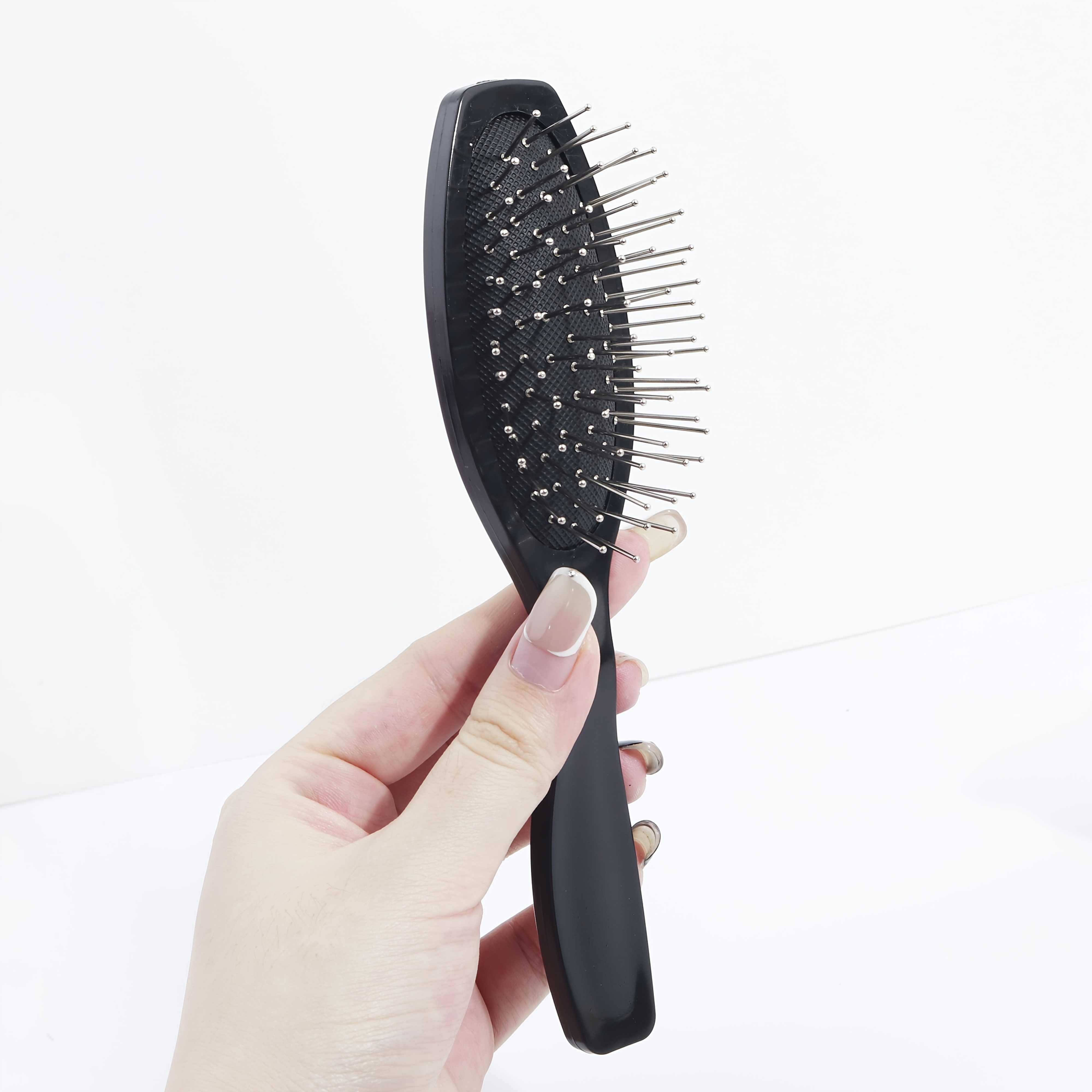 

Brosse à cheveux en inoxydable aiguilles, brosse ventilleuse à coussin massage du , peigne à coussin d' la coiffure, soins des perruques, de massage des méridiens - Poignée en plastique ABS