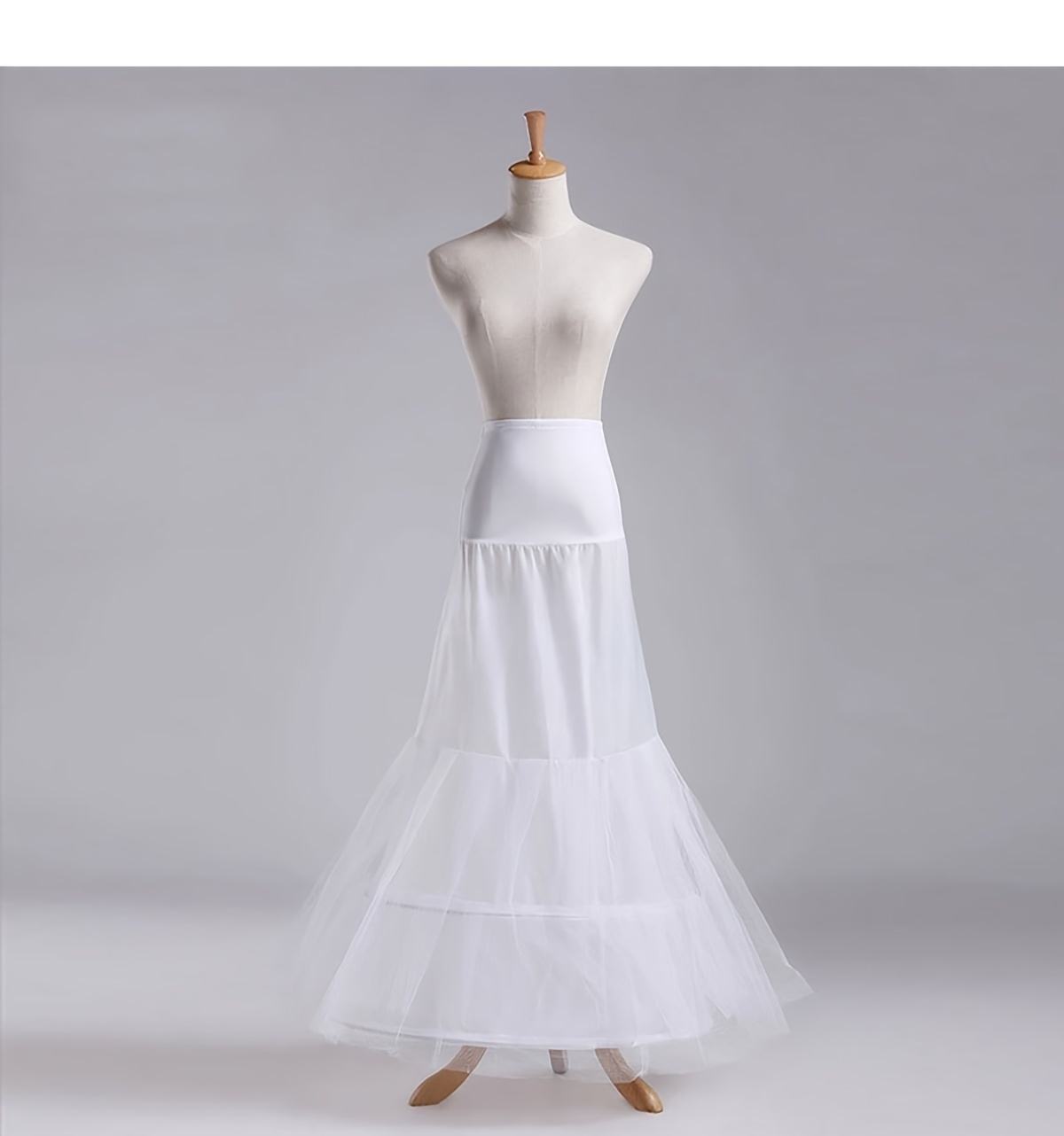 свадебное платье-костюм с кринолином и подъюбником с двумя стальными кольцами и сетчатым хвостом из полиэфирных волокон, детали 6