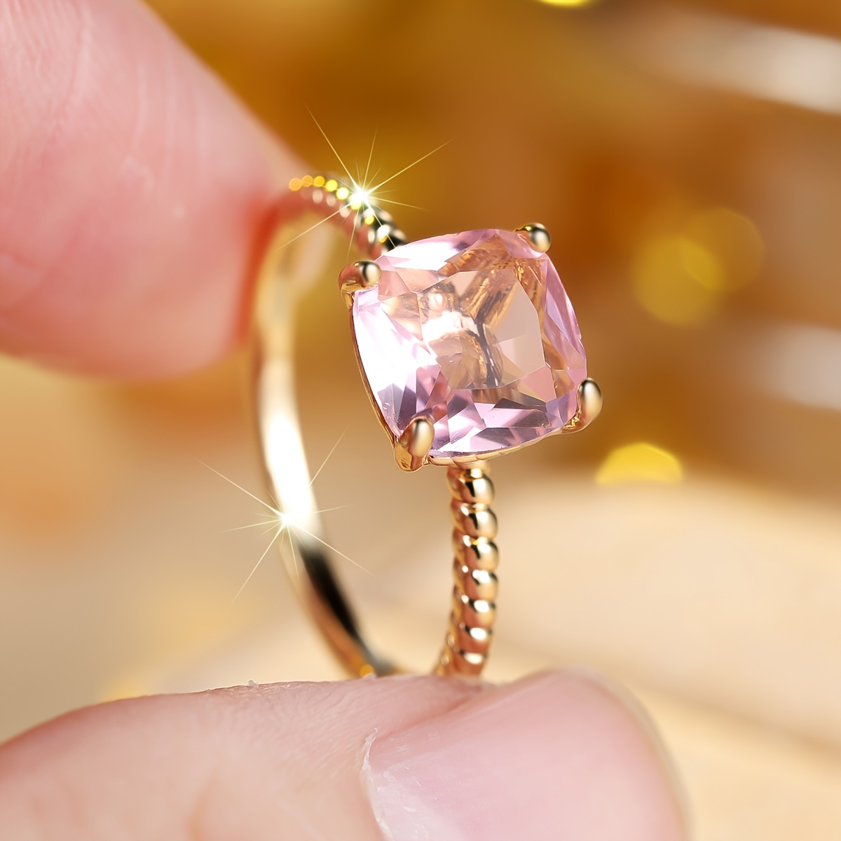Gentle Inlaid Square Zirconia Twisted Band Ring