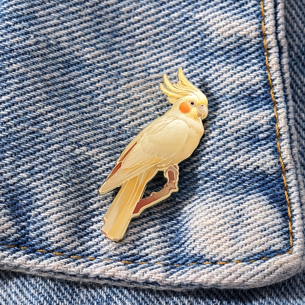 E-shop Gelber Papagei Emaille-Pin Weihnachtselemente Modische Dekorative Broschen Anstecker Schmuck Geschenke für Revers oder Tasche