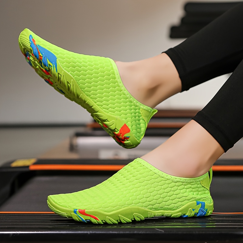 *'S Wo*'S Lightweight Water Shoes Breathable, Non-Slip Rubber Sole  with Colorful Accents, Ideal for Swimming, Hiking
