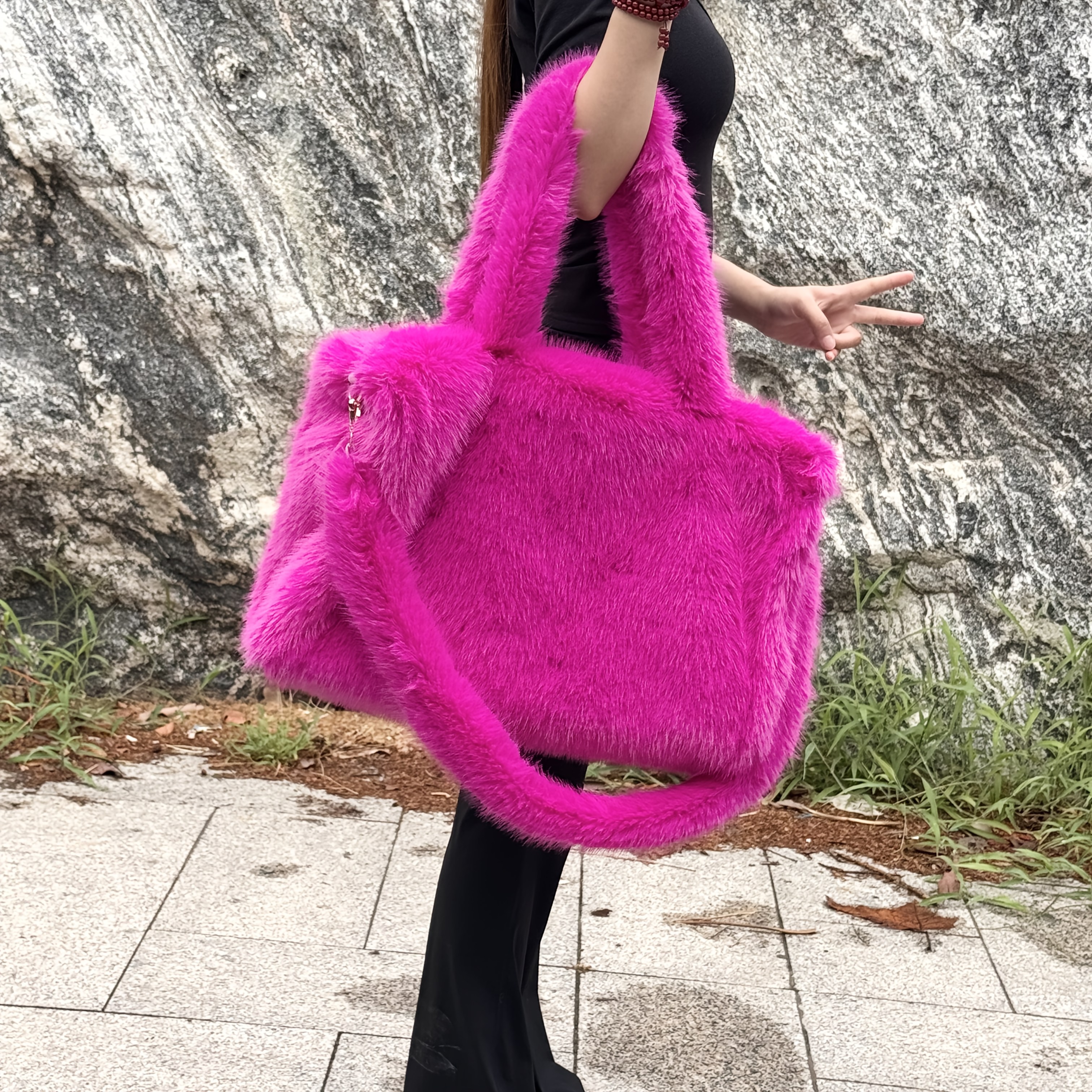 TEMU Giant Oversized Fluffy Fox Handbag, Super Large Capacity Plush Tote Shoulder Bag, Trendy Y2k Big Shopping Crossbody Purse For Women