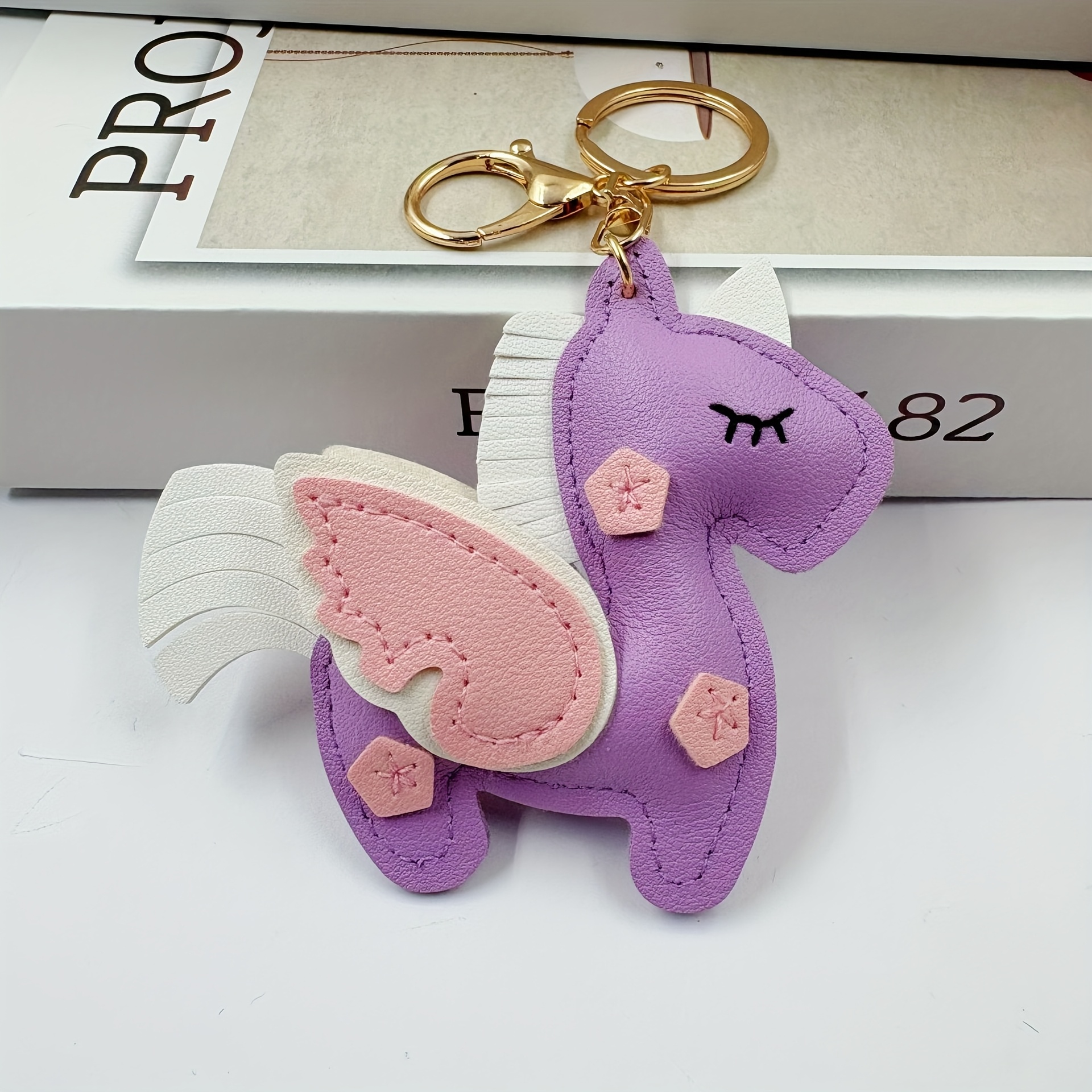 E-shop Niedliches Einhorn-Anhänger, PU-Leder Pferd Schlüsselanhänger, Tier Schlüsselanhänger, Taschenanhänger, Rucksack- Auto-Deko, Ideal für