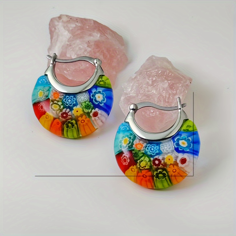 E-shop Boho-inspirierte Glas-Ohrhänger - Lebendiges Blumen- und Perlen-Design, Edelstahlhaken, für den täglichen Gebrauch oder als Geschenk,