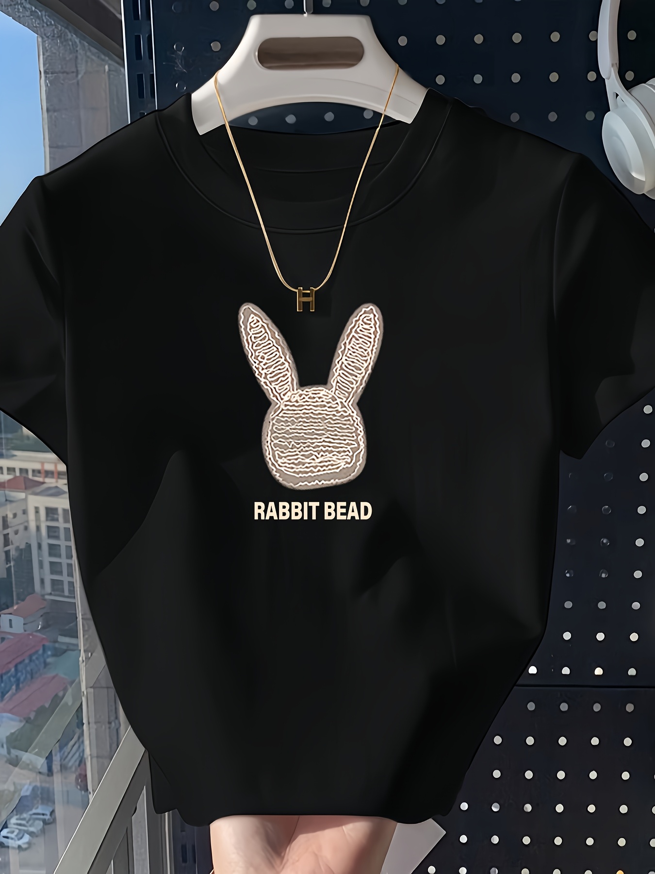 Women's Y2K Summer Crop T-Shirt - Slim Fit Short Sleeve Round Neck Top with Bold NY Letter Print, White & Black Graphic Tee for Casual Streetwear, Ladies T Shirts, Everyday Outfit, Urban Street Style, Breathable Fabric, Stylish Blouse, Streetwear Fans