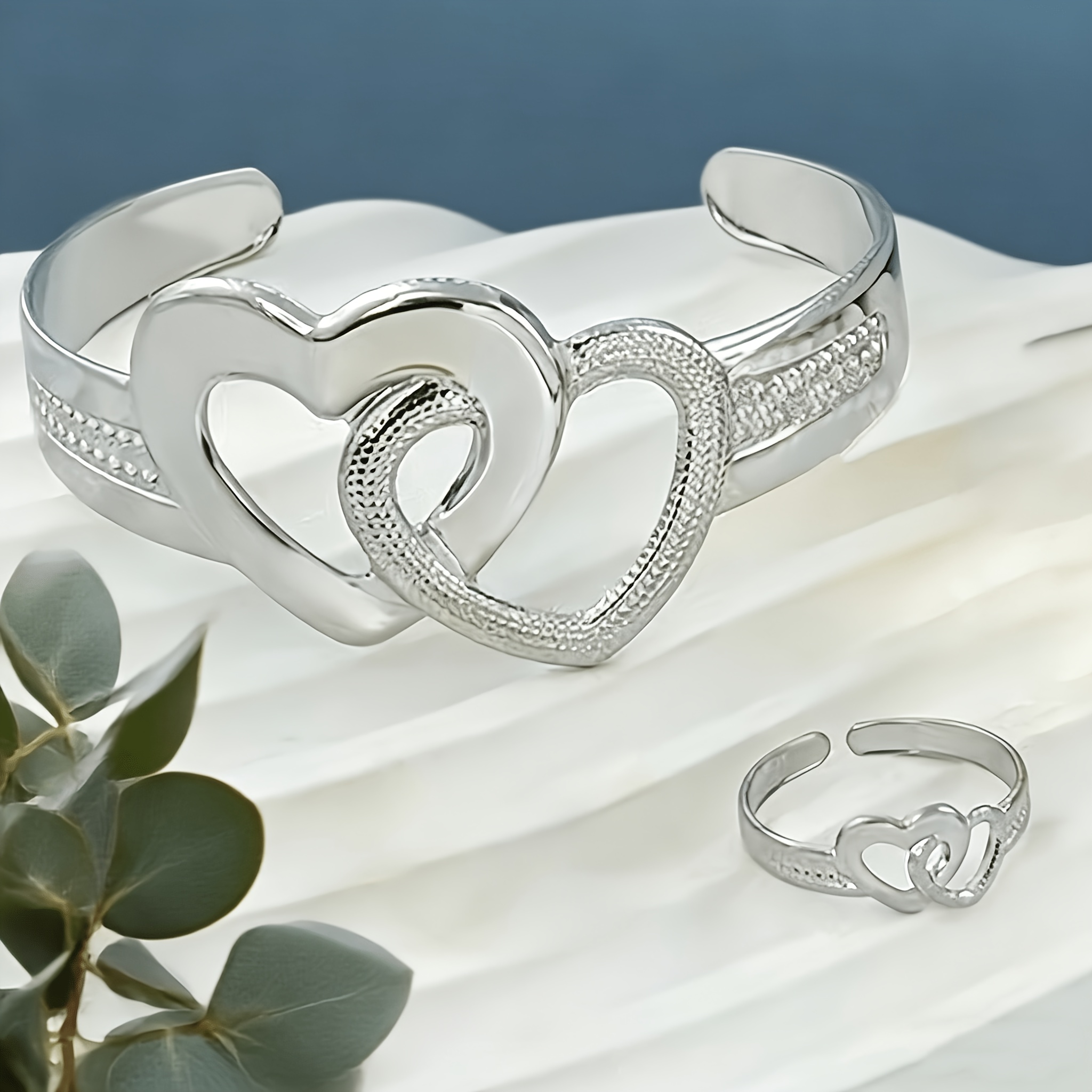 2pcs Bohemian Adjustable Openwork Heart Bangle Bracelet & Ring Set