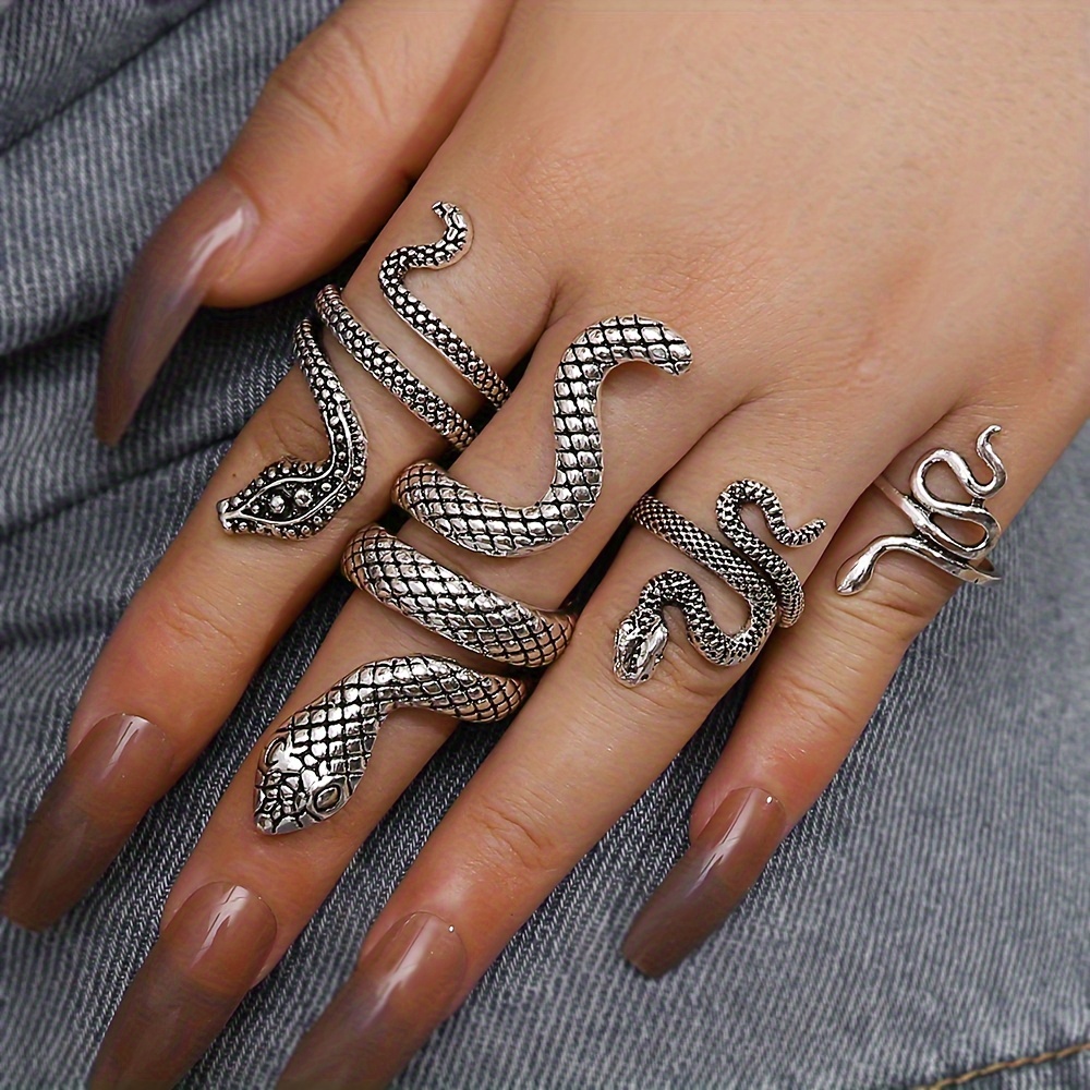 

4-piece Set, Snake Ring, Punk Style, Gothic, Vintage Exaggerated Animal Pattern, Fashion Trendy Cool Serpent Design, Adjustable Size Faux Jewelry For Edgy Look