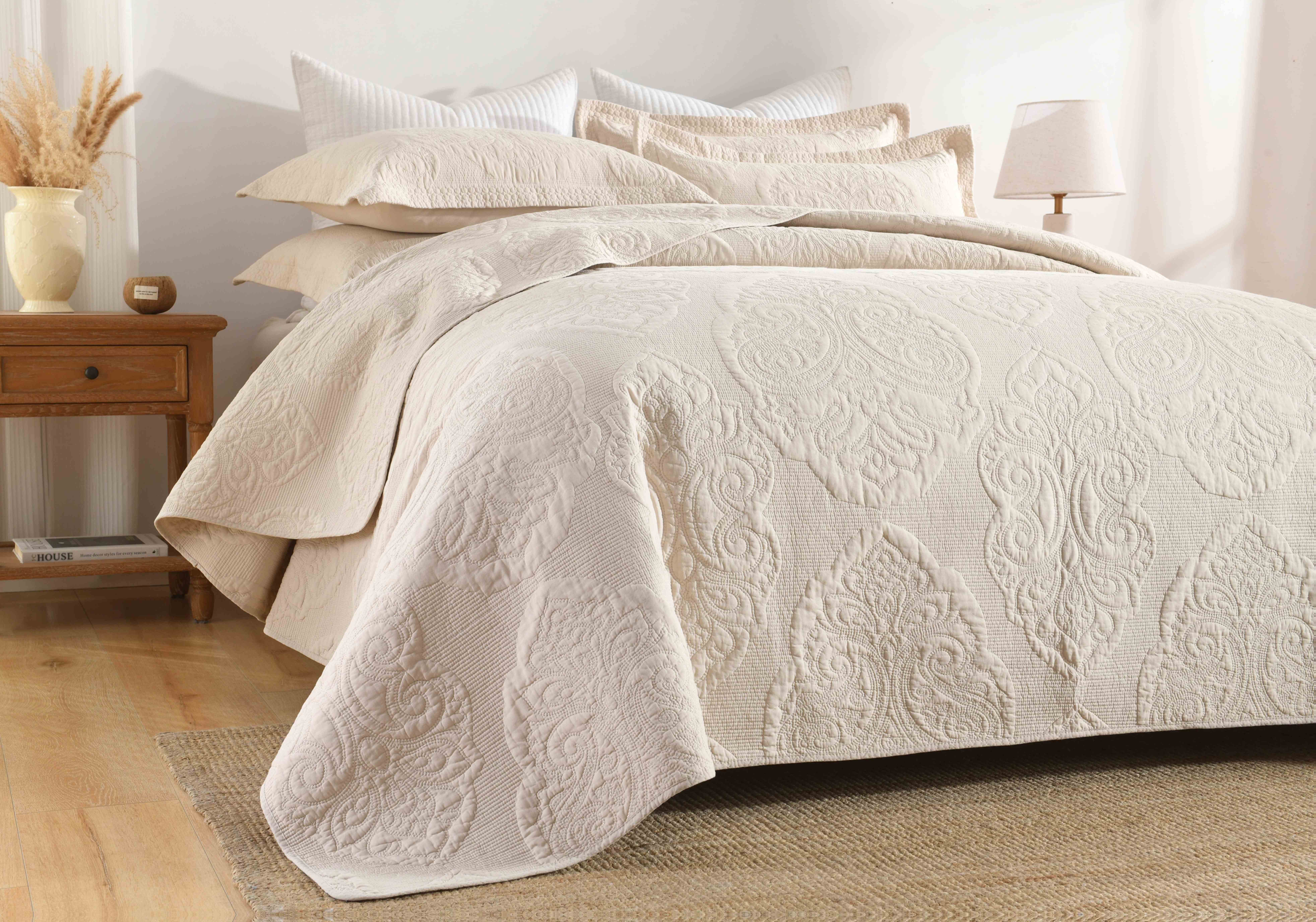 3pcss (1 Bedspread + Two Pillowcases) Pulis - Beige American Bedspread 3pcs Set 3D Quilted Relief Three-Dimensional Craft Double-Sided High-End Comforter 100% Cotton Quilted Bedding Double Bed Bedding Decoration Double-Sided Pure Cotton Printed Blan