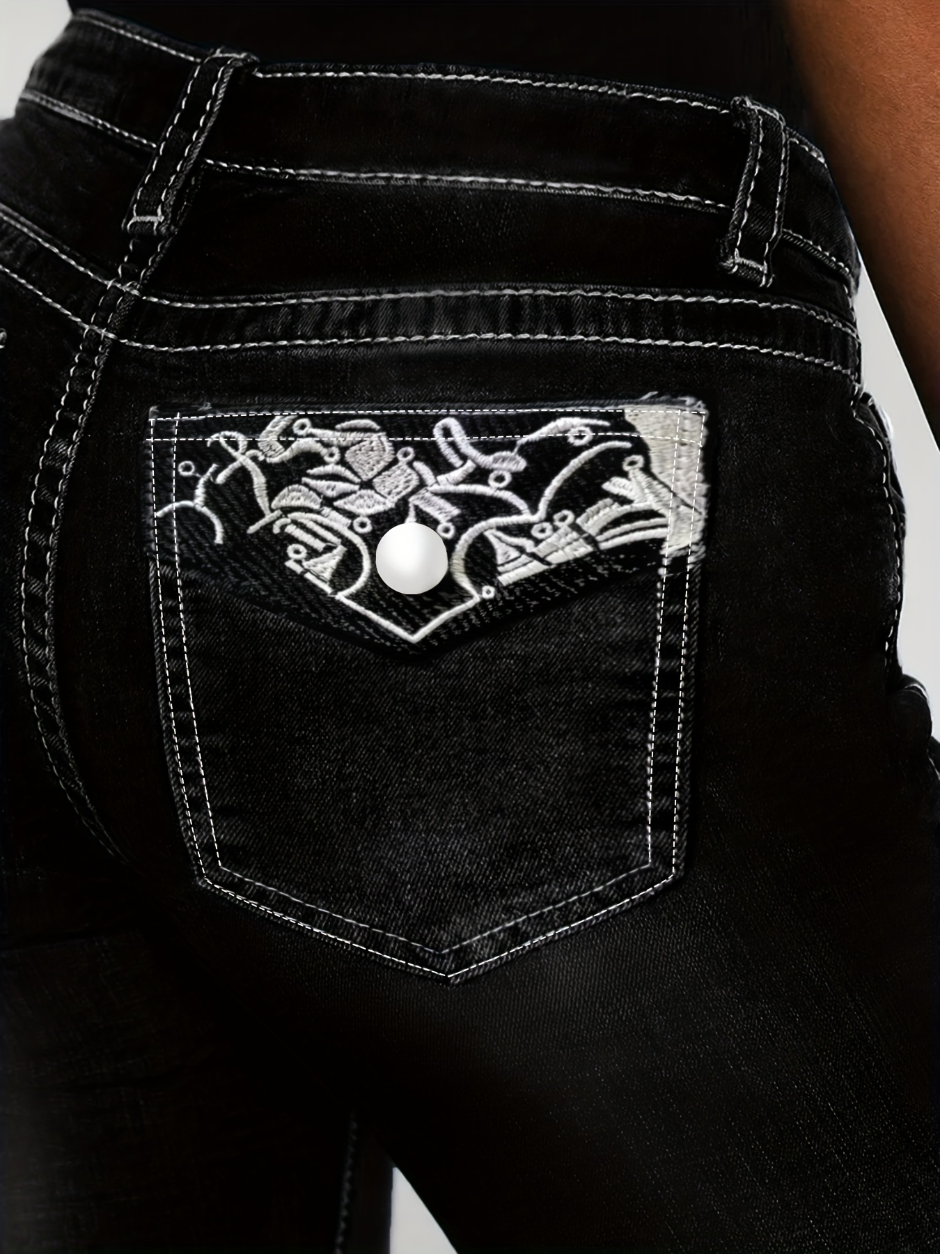 ブラックレトロ幾何学模様刺繍ポケットマルチバックルマイクロ ブラックレトロ幾何学模様刺繍ポケットマルチバックルマイクロ