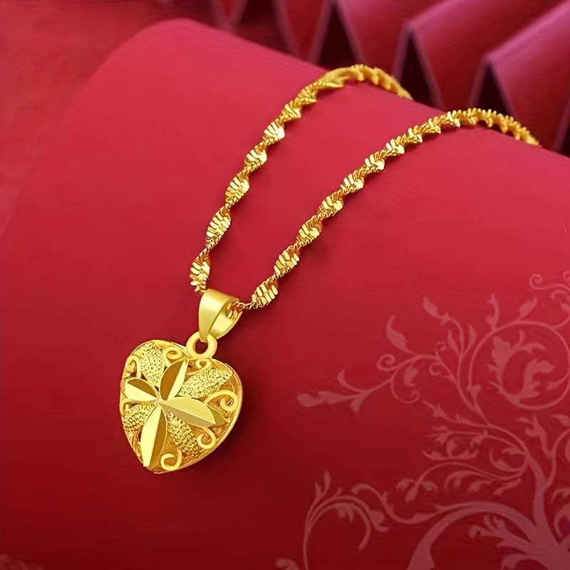 Women's Hollow Heart Pendant Clavicle Necklace - Light Luxury Niche Design, Brass Gold-Plated