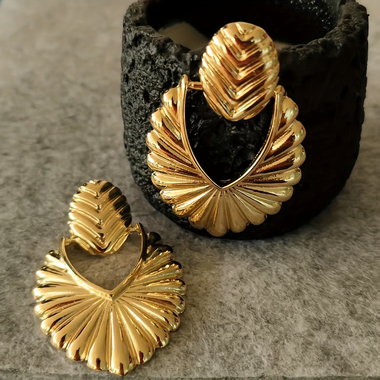 TEMU Mode Rétro, Boucles d'Oreilles Pendantes Métalliques Exagérées et Franchisées, Style Punk Western, Style Vacances