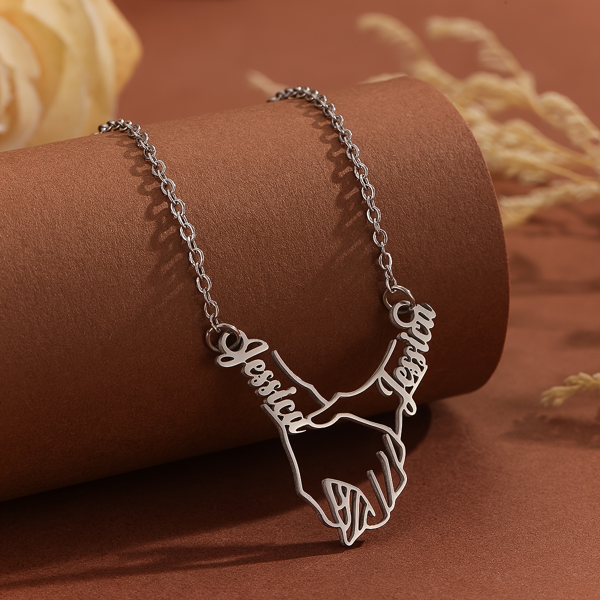 E-shop Personalisierte Halskette mit individuellem Namen, "Hand in Hand" Anhänger, trendige Schmuckstücke für Damen und Herren, 304 Edelstahl,