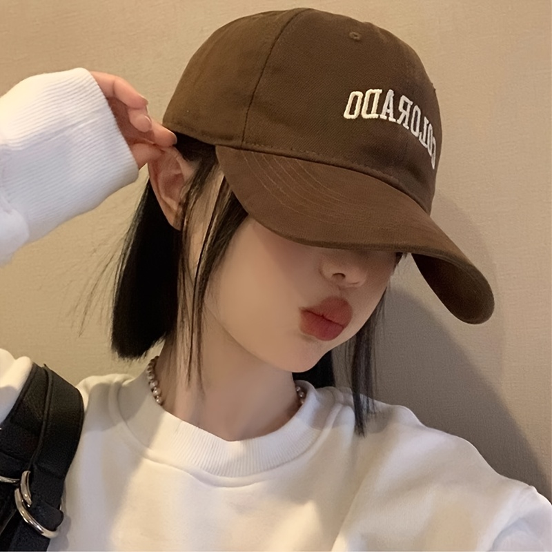 

Chic Women's Baseball Cap With Wide - Adjustable, Sun-protective & Stylish Dad Hat For Outdoor Activities