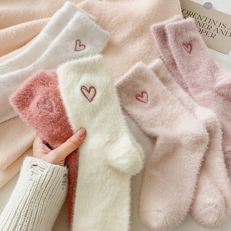 

4 Pairs Cozy Fleece Knee-high Socks For Women, Heart Embroidery, Soft Plush Warm Autumn Winter Socks, 95% Polyester 5% Spandex, Solid Color, Knit Fabric