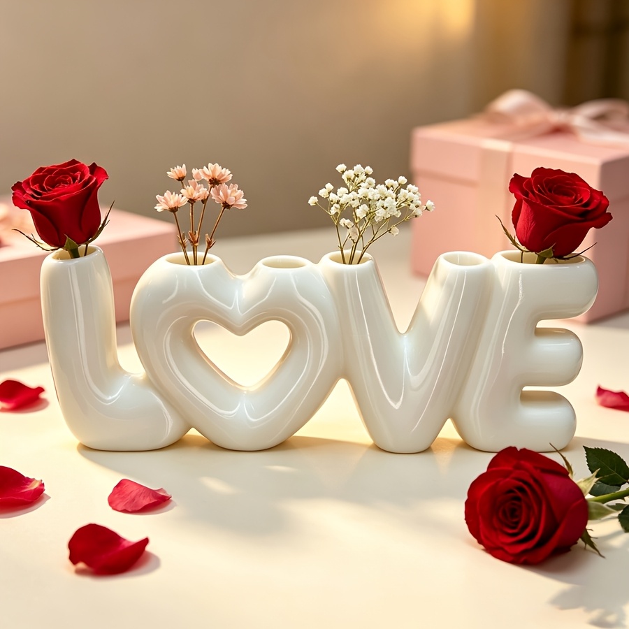 TEMU Vaso da 1 pezzo in plastica a forma di LOVE, ornamento decorativo da scrivania con design , quattro indipendenti per composizioni , vaso per