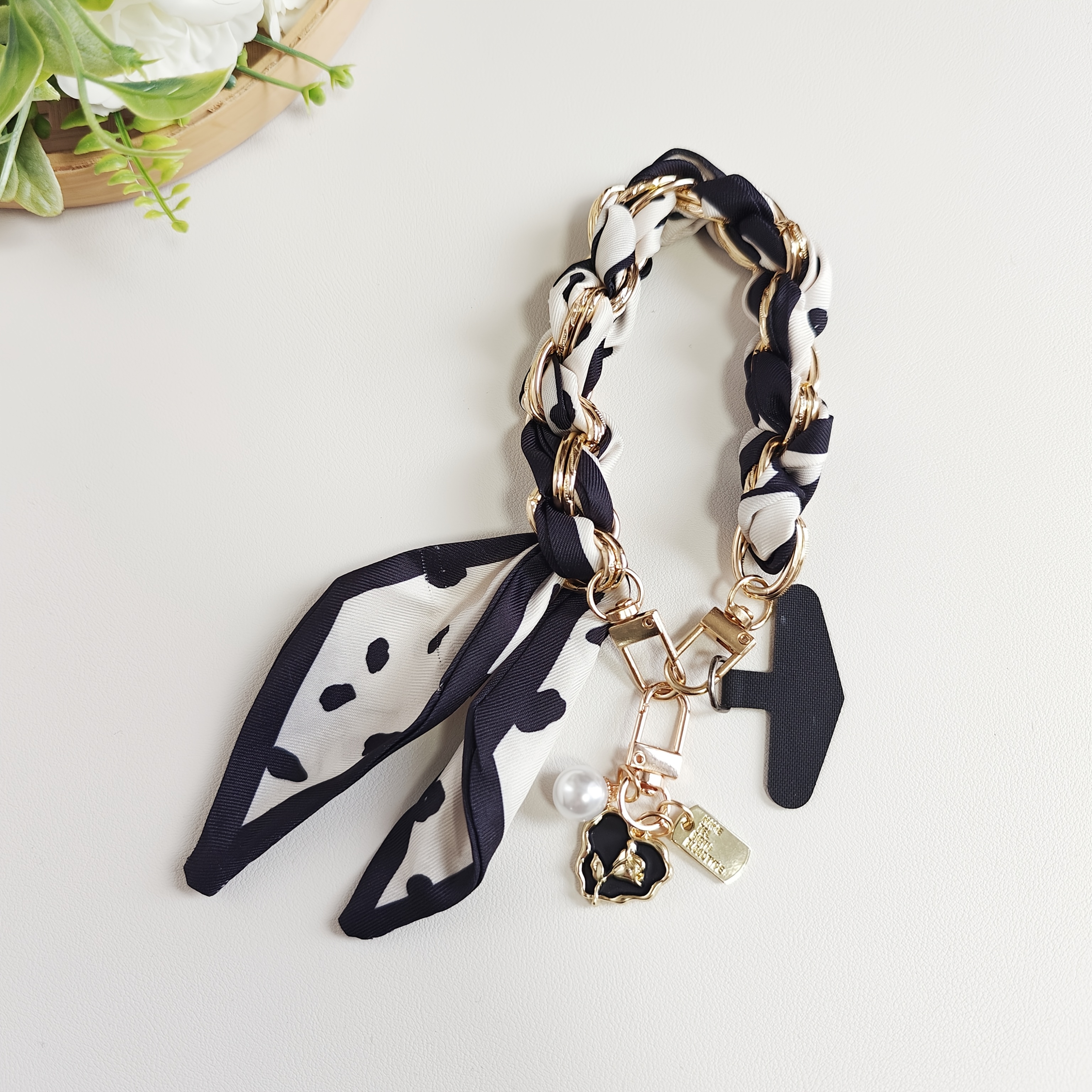 TEMU Scarf Heart Rose Scarf Strap, Used As A Hand-held Wrist Strap, Compatible With Most Phone Cases, Usable As A Bag Charm/pendant Chain, Water