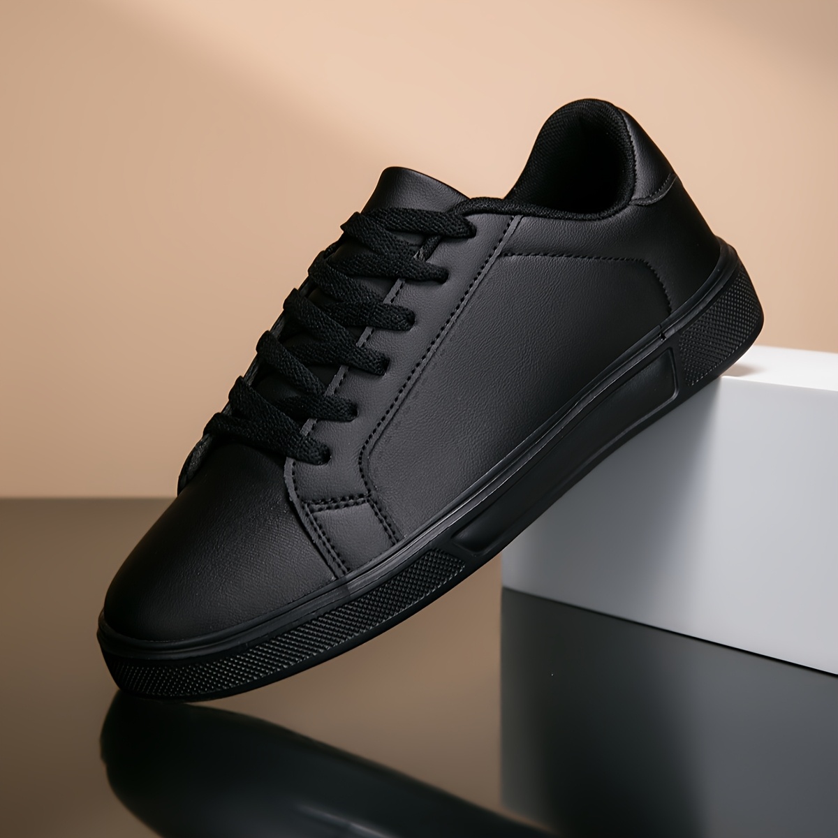 TEMU Women's Black Sneakers - , 2026 New Large Size White Women's Casual Sports Board Shoes - Lightweight Thick-soled Casual Shoes, Unisex Couple