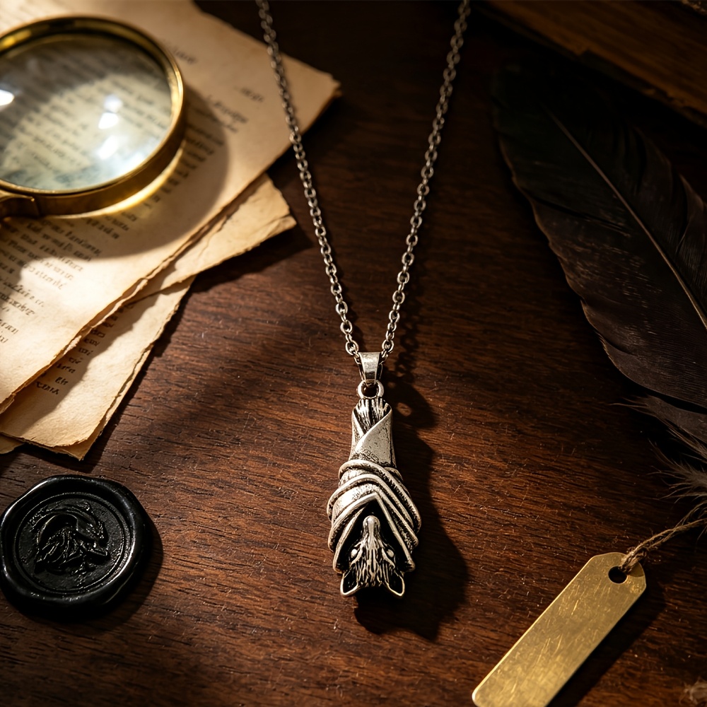 TEMU Men' & Women' Gothic Bohemian Bat Pendant Necklace - Vintage Distressed 3 Embossed Suitable For Halloween/, Long Chain Bat-themed Gift For Wear,