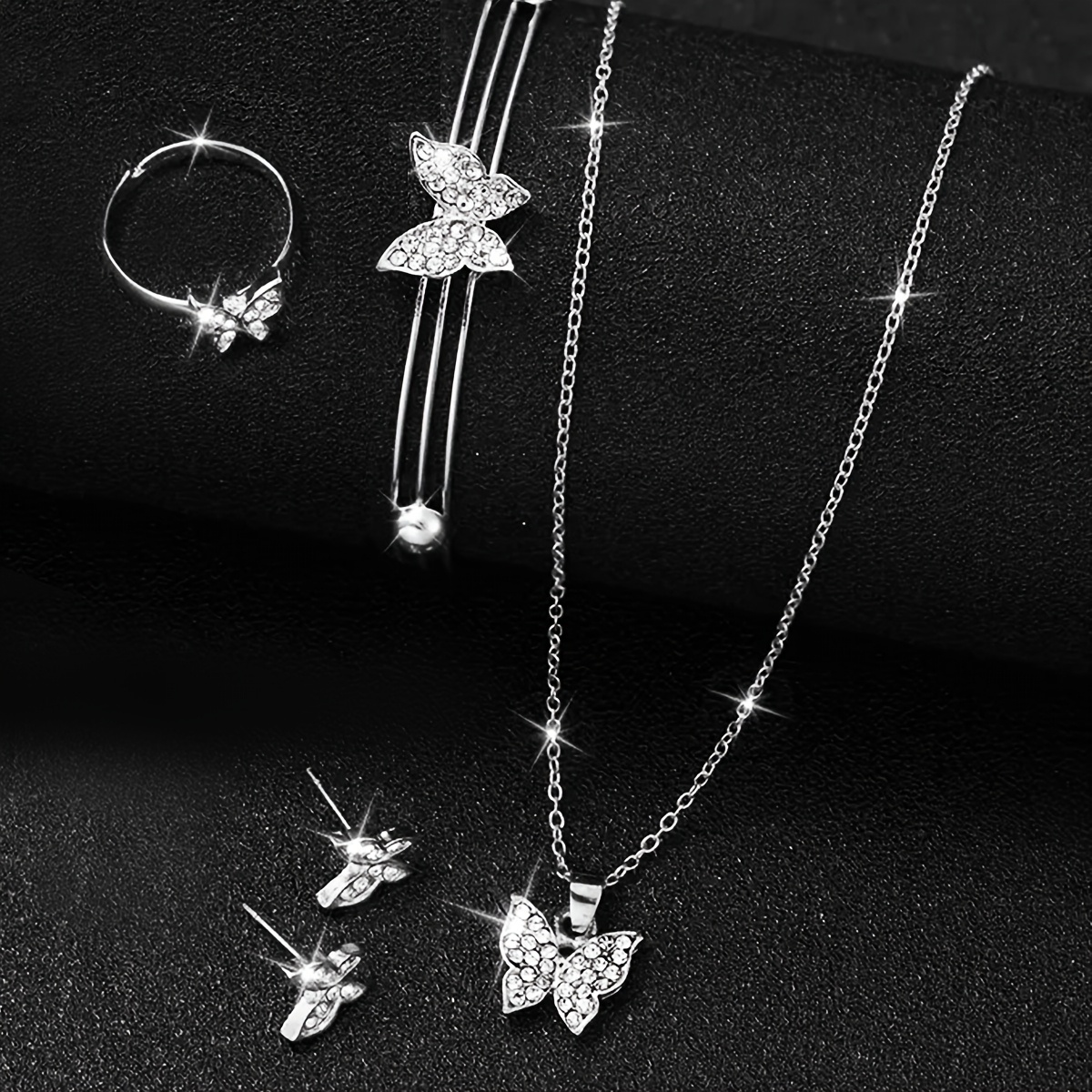 

5 Pcs/set And Ladies' Jewelry Set, 1 Pcs Necklace+1 Pcs Bracelet+2 Pcs +1 Pcs , The Best Jewelry Set Gift For Fashionable Ladies