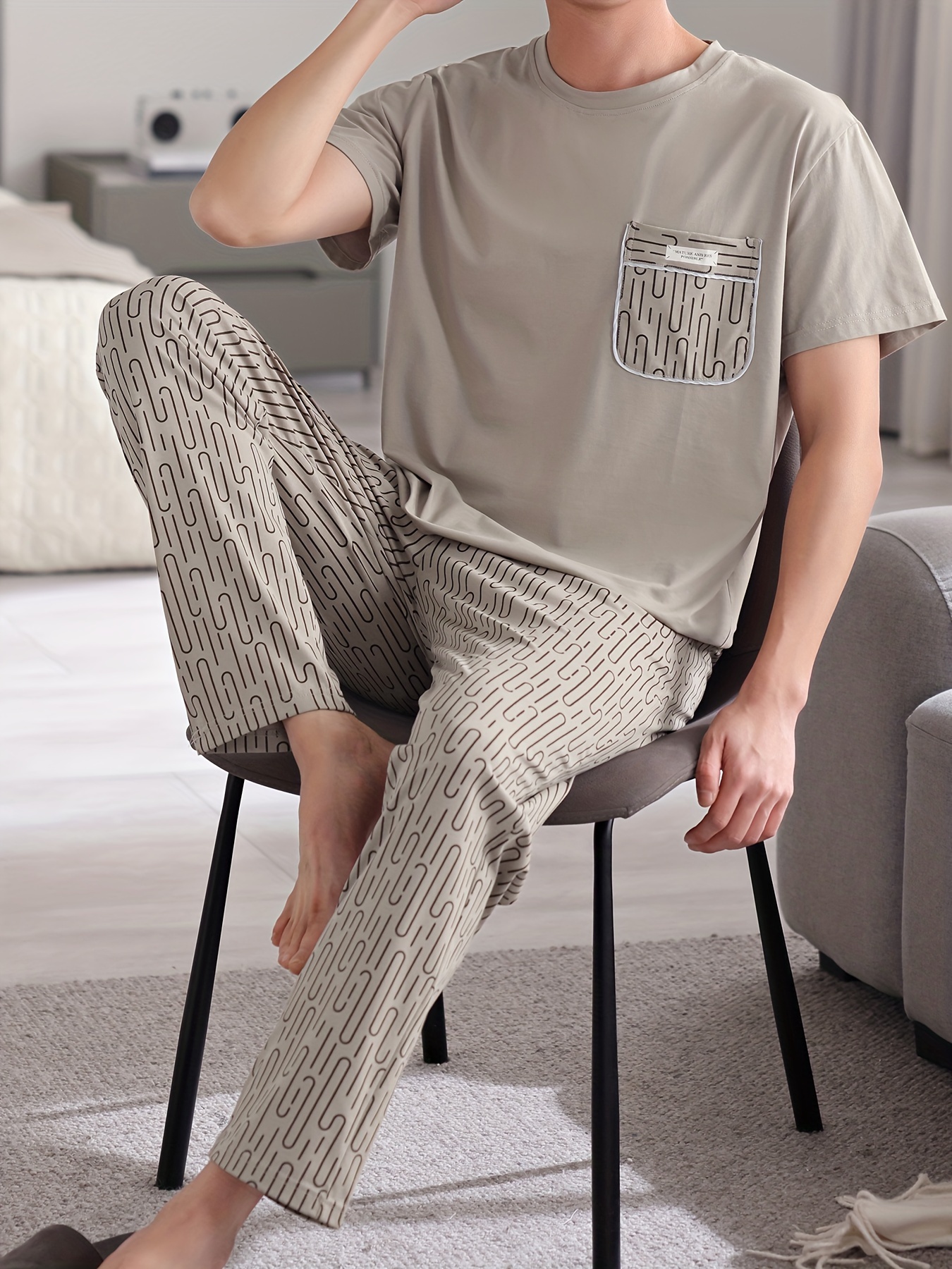 Men's Lightweight Cotton Pajama Set - Casual Solid Color Short Sleeve Tee & Pants, Breathable Summer Sleepwear with Pockets