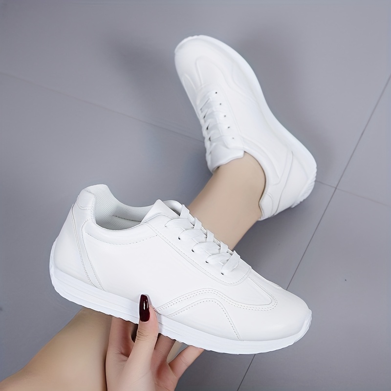 womens white low top sneakers breathable mesh lace snekes  display picture 1