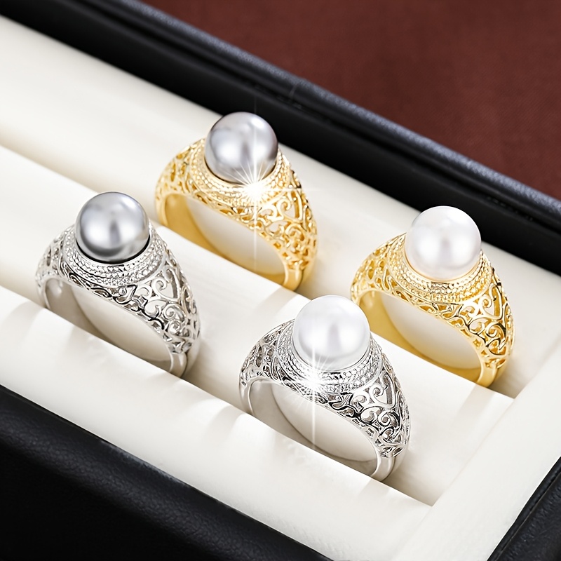 טבעת עיצוב אורגנית לנשים בשילוב פרחכותוני בנוי, זהבנה, פנינה, מושלמת ללבישה יומיומית או מתנה, תכשיטי מתנה|טבעת אלגנטית|גימור זהב