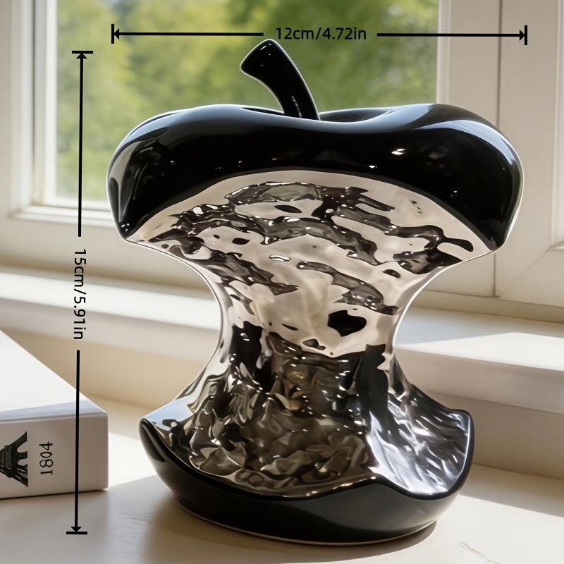 An Elegant And High-end , Made Of Ceramic And Electroplated - Perfect For Display In Living Rooms, Bedrooms, Offices, , Etc. | Artistic Decoration | Ideal For Home Decoration And As A Gift.