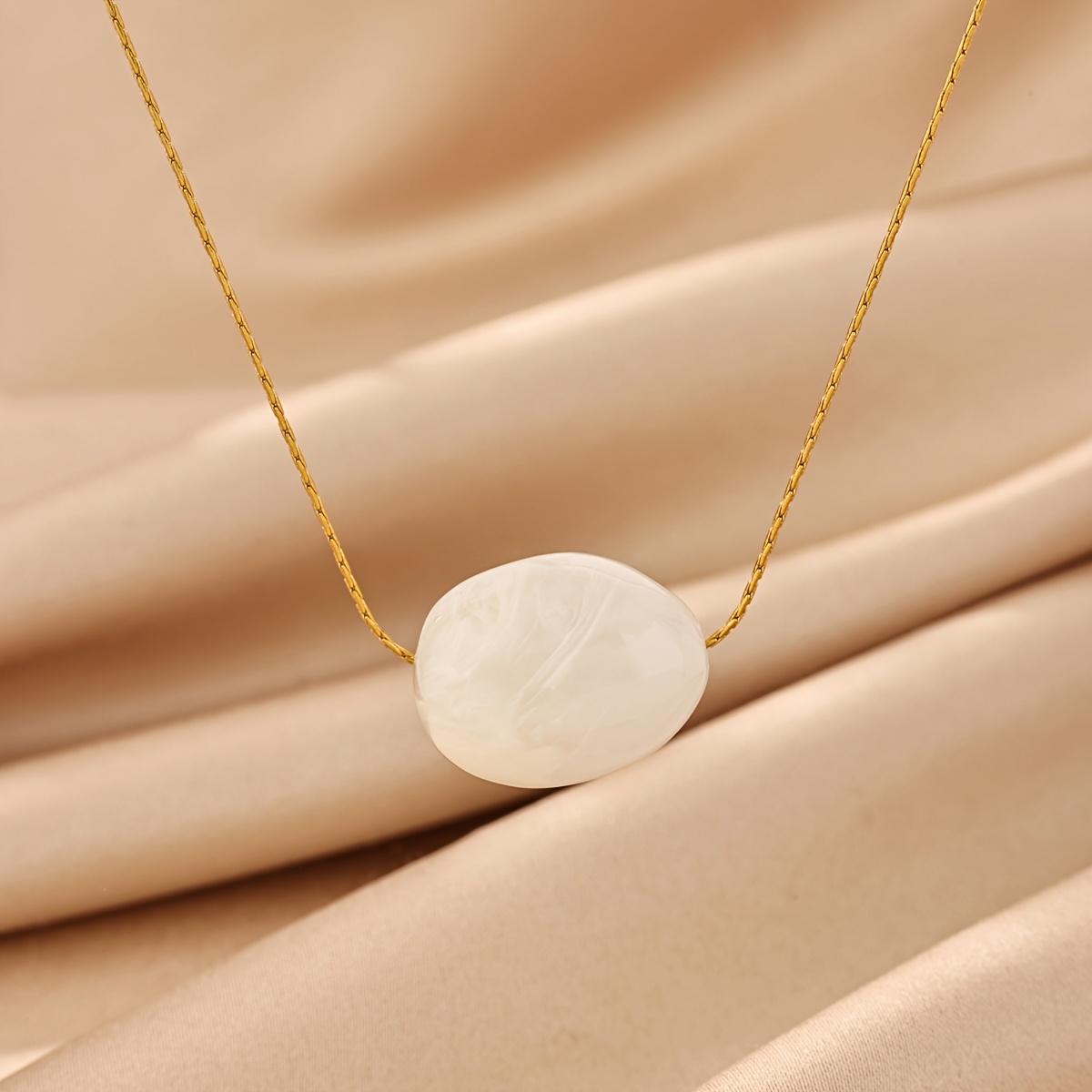 Women's Stainless Steel Inlaid Oval Resin Necklace