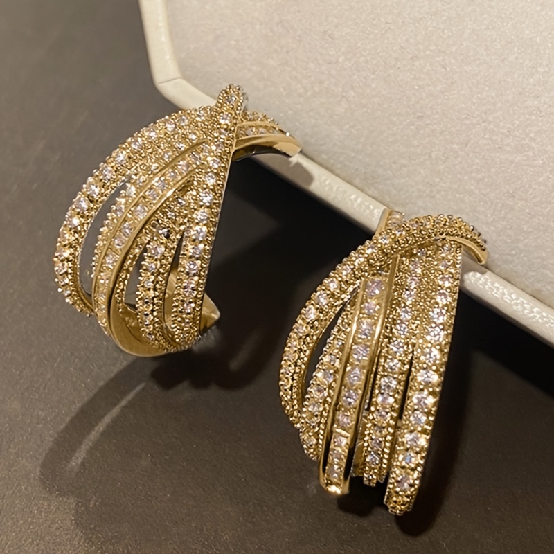 E-shop Luxuriöse, hohle Ohrringe mit glänzendem Zirkonia-Einlage für Damen, Party, , , Temperament, goldene Ohrringe, Jubiläumsgeschenk