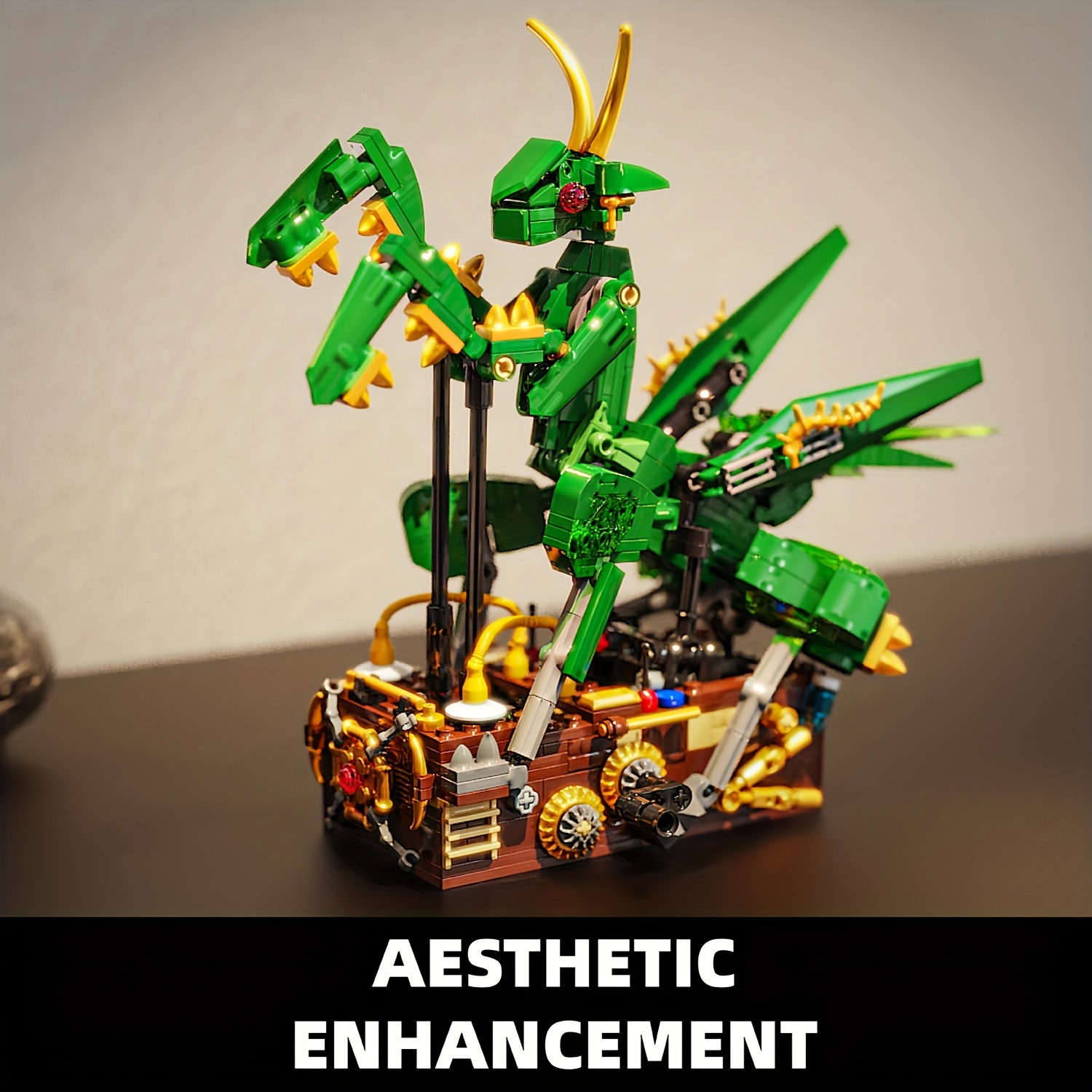 613pcs Green Mantis Building Block Toy Assembly Model Set