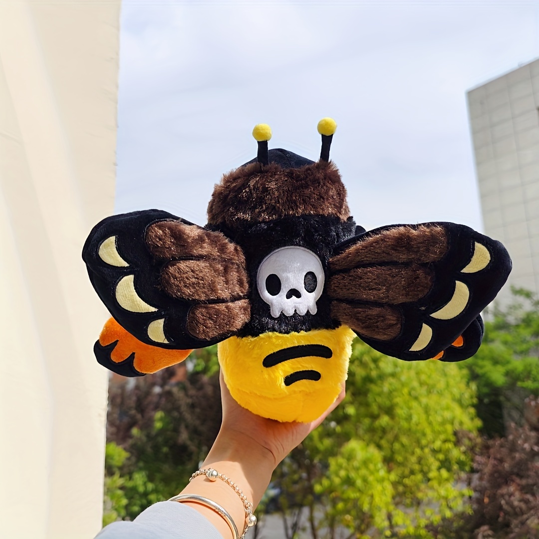 

1pc Cute Death's Head Hawkmoth Plush Toy, Flying Moth Plush Doll Soft Bee Stuffed Animals Plush, Perfect Gift For Friends Easter Mother's Day Christmas Halloween