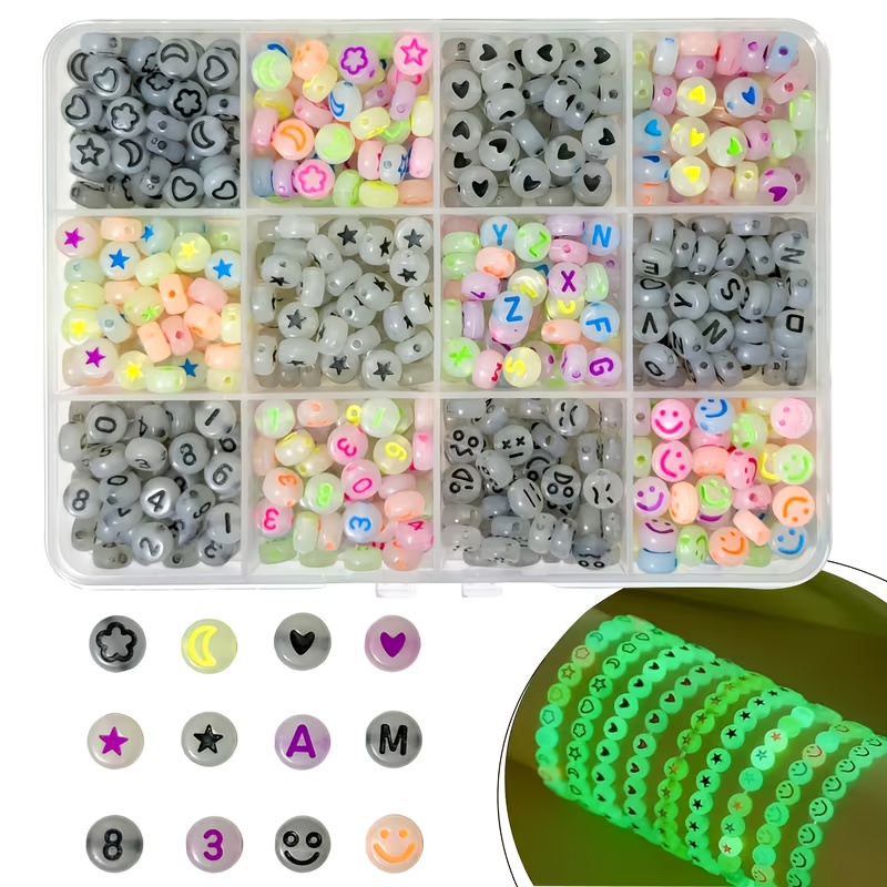 TEMU Set di 655 perline acriliche colorate che si illuminano al buio, incluse perline con alfabeto, perline con facciali, perline con , perline con e