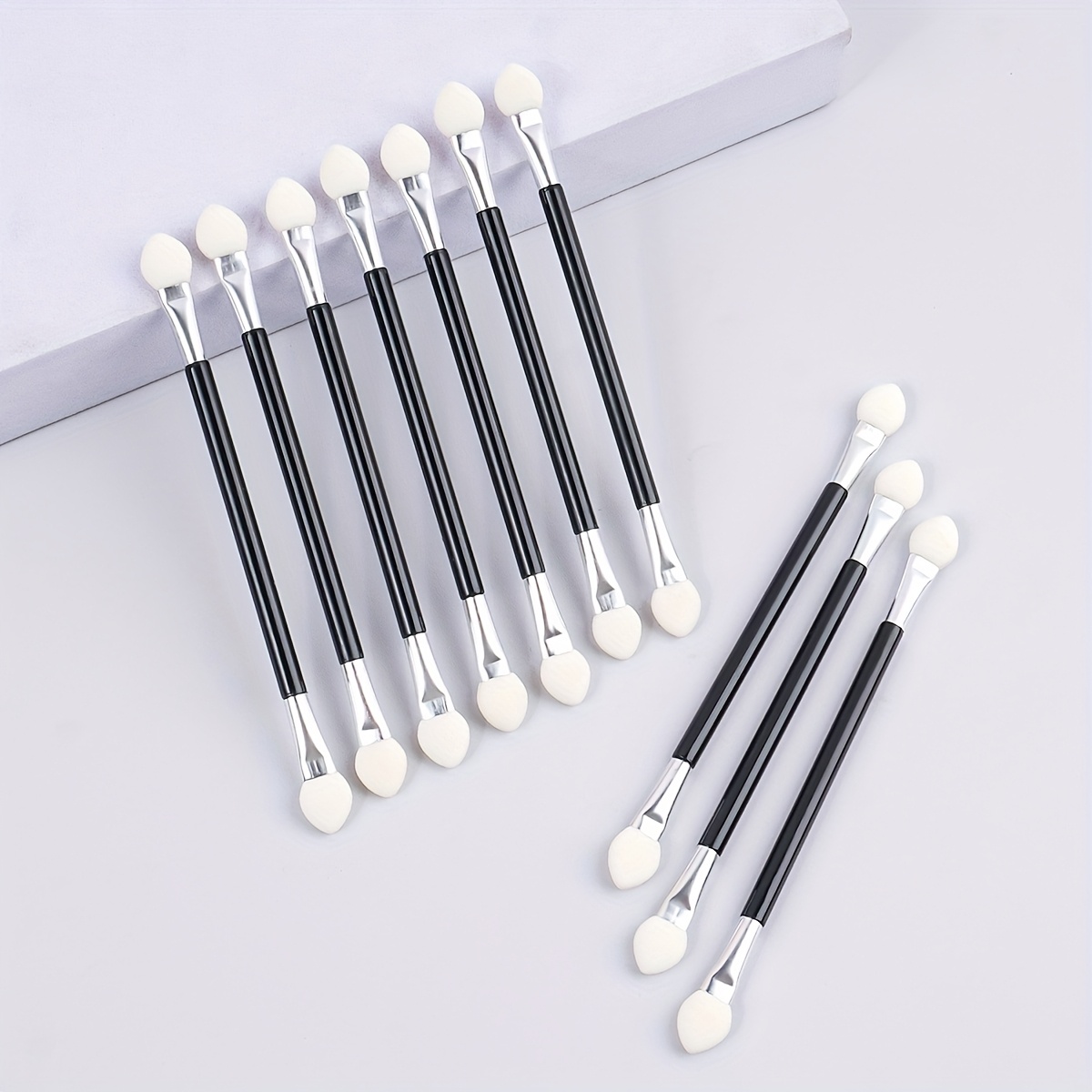 10pcs Beginner Makeup Brush Set Soft Sponge Eyeshadow Brush Concealer Wet Dual-use Non-powder Daily Portable Makeup Brushes