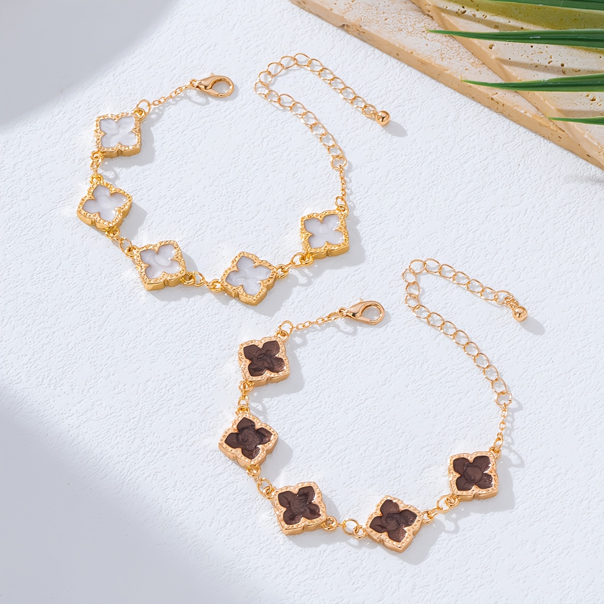 TEMU 2-pack Elegant Easy Geometric Clover Ladies' Bracelet Set | Suitable For Daily Gatherings And Parties, Alloy Material