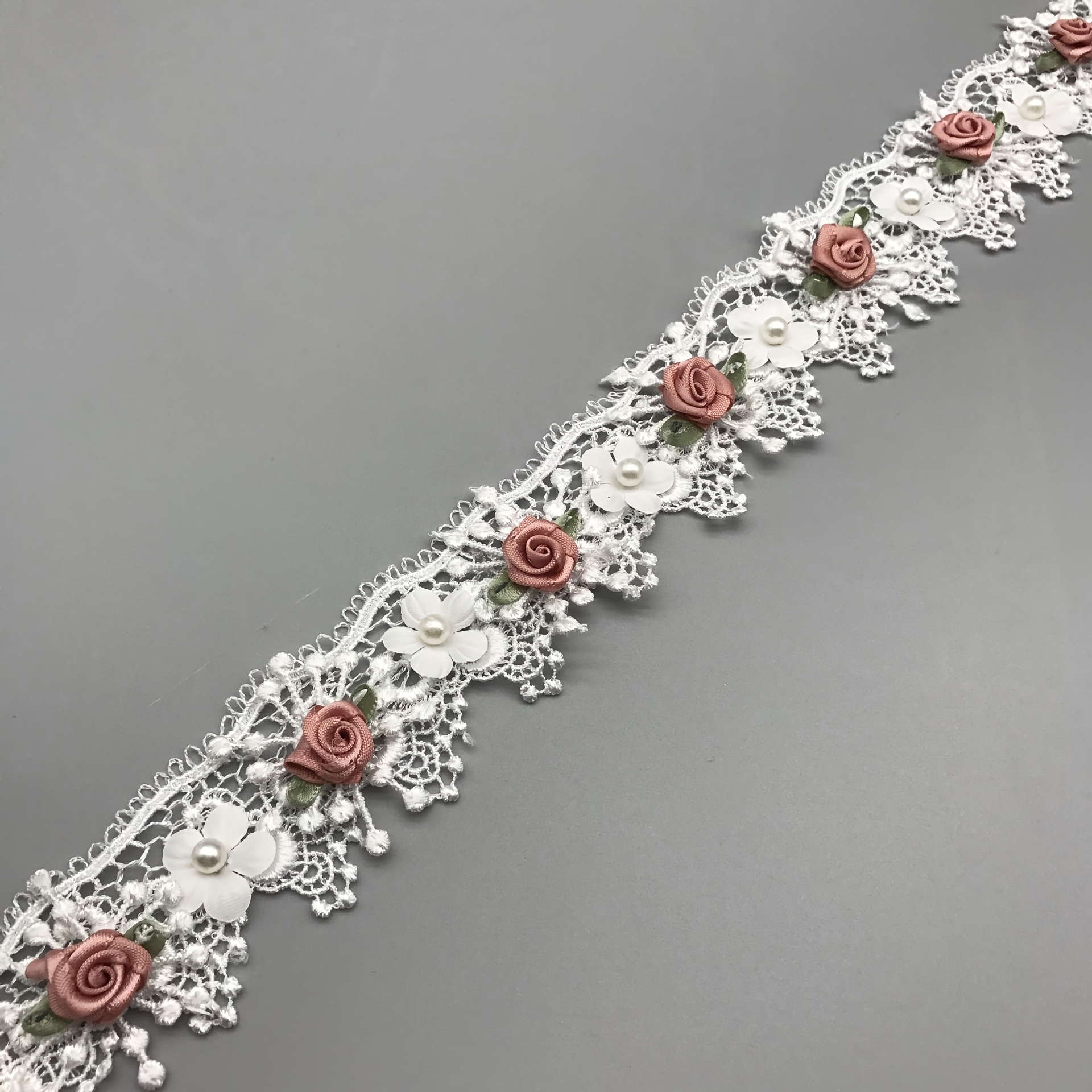 E-shop 1 Yard breite 4,5 cm blumige Spitze mit Blumenperlen, geeignet für DIY-Projekte, Brautkleider, Kleidung, Damen- Herrenbekleidung,