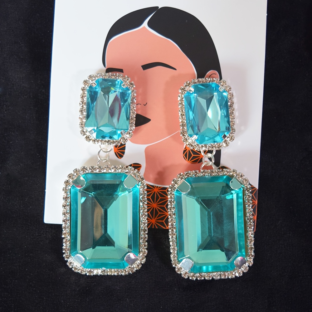 TEMU 1 Paire de Boucles d'Oreilles Pendantes Rectangulaires à Pendentif en Strass Bleu, Boucles d'Oreilles Soudées à Griffes, Mettant en Valeur un
