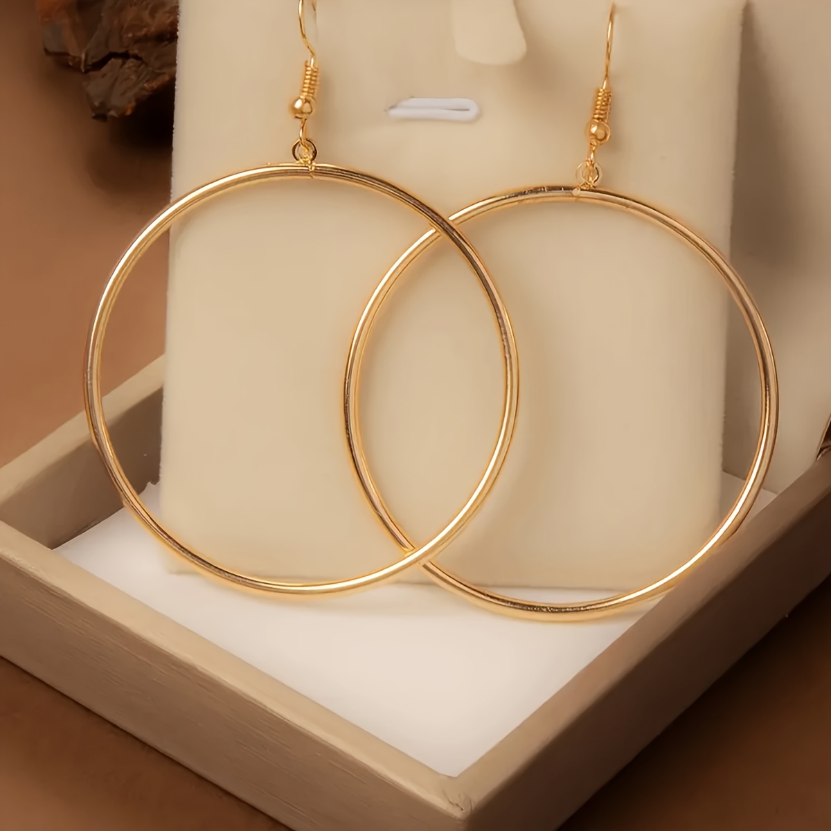 TEMU Une paire de boucles d'oreilles créoles , polyvalentes et minimalistes en métal de 50 mm, avec un design exagéré et typique des styles européens