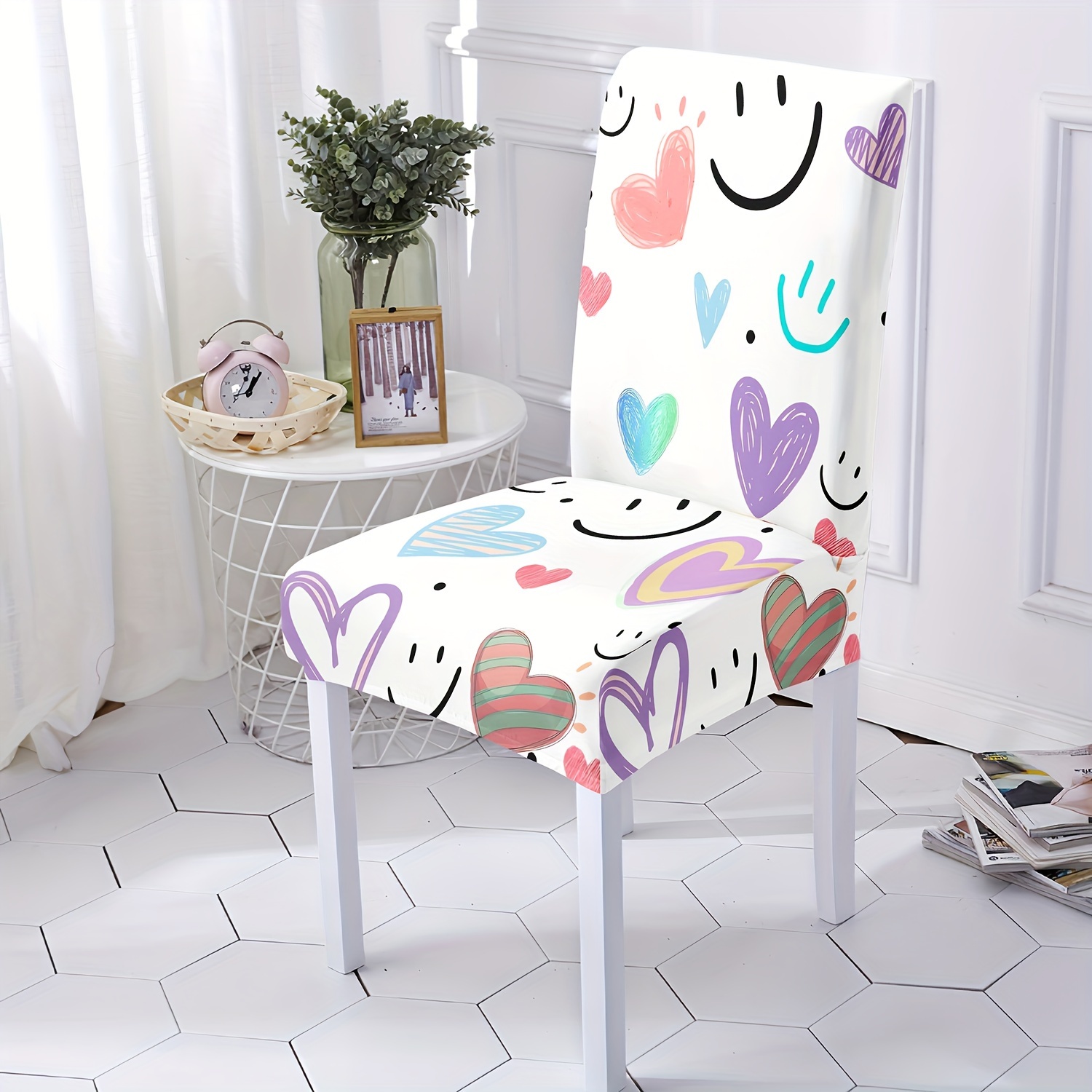 

Open 4/6pcs Simple Love Pattern Printed Removable Washable Restaurant Chair Protector Suitable For Restaurants, Hotels, Ceremonies, Festival Decorations