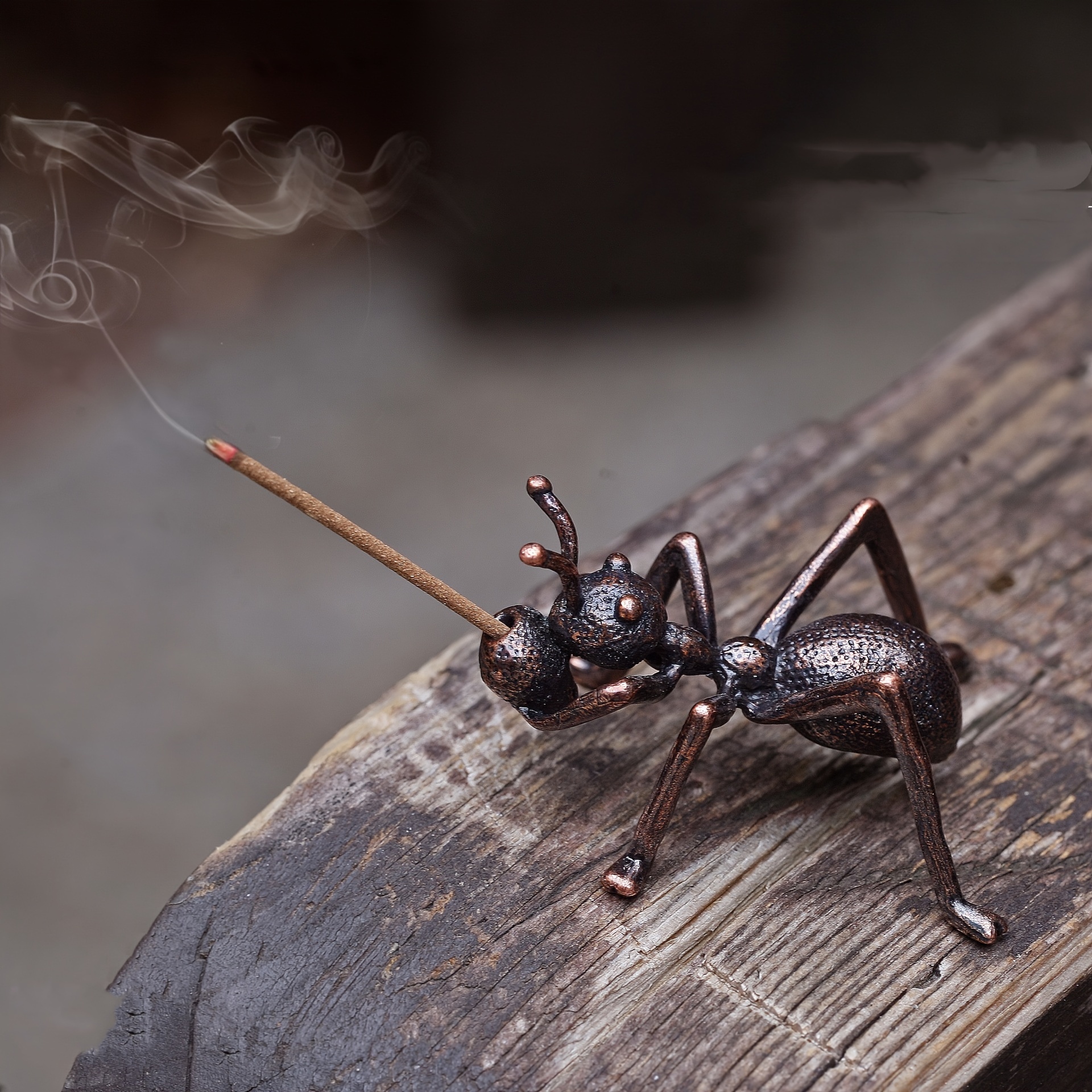 

Compact, Ant-shaped Mini Incense Holder - Alloy Zen Desktop Ornament For Home Decor