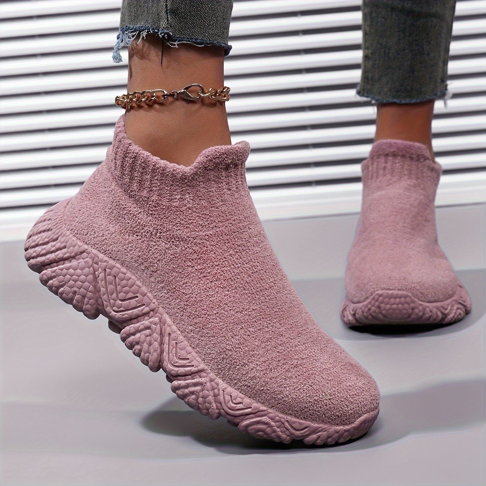 Image of Sneakers, Lightweight Autumn/winter Plush-lined Soft And Comfortable Running Shoes