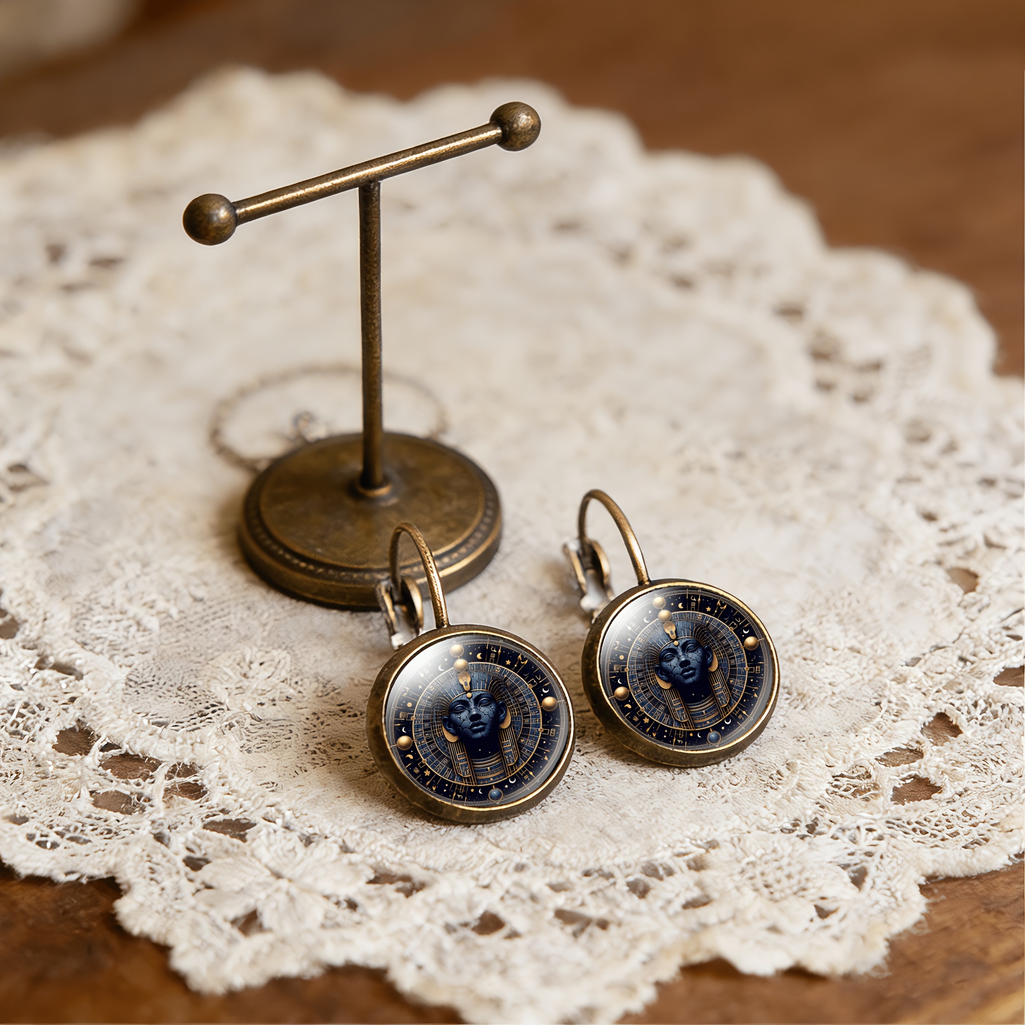 2pc Teal Round Classical Earrings Set, Egyptian Figure Design