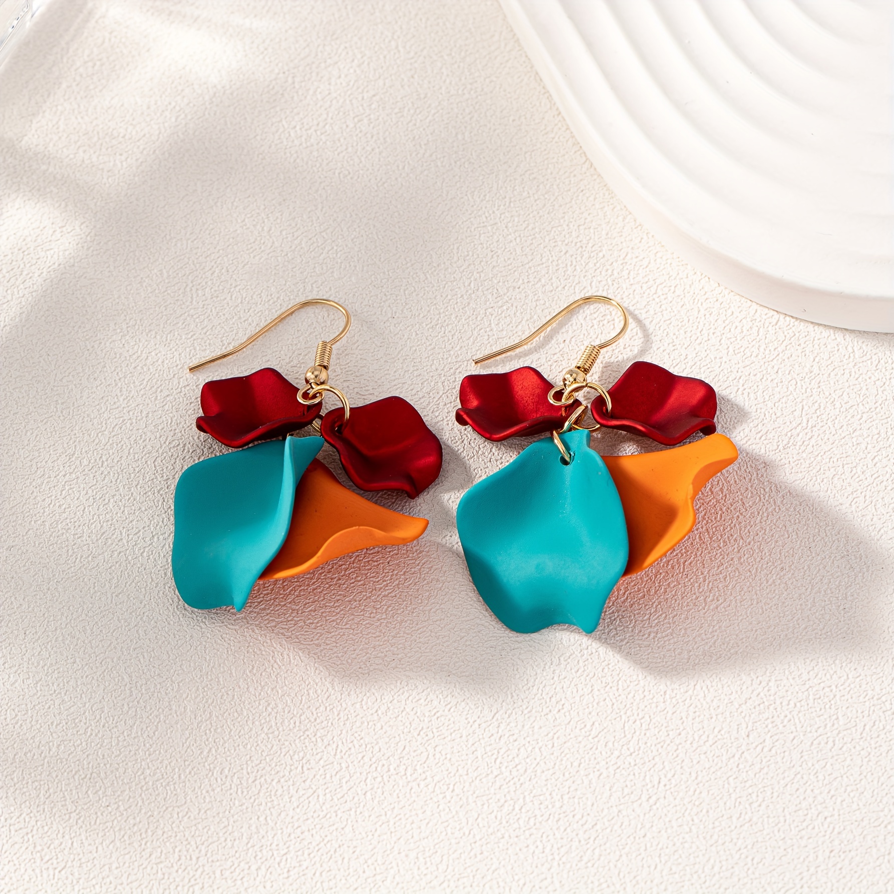 Image of A Pair Of Elegant, Romantic Gorgeous Earrings, Flower Petals Shaped Acrylic, For , Parties, Daily Wear.