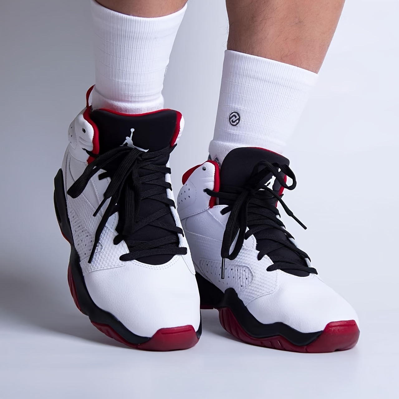 Jordan Lift Off Mid Men'S Basketball Shoes - Retro Aj6-Inspired Design with Synthetic Upper, Zoom Air Cushioning And Durable Traction Outsole in White/Black/Red