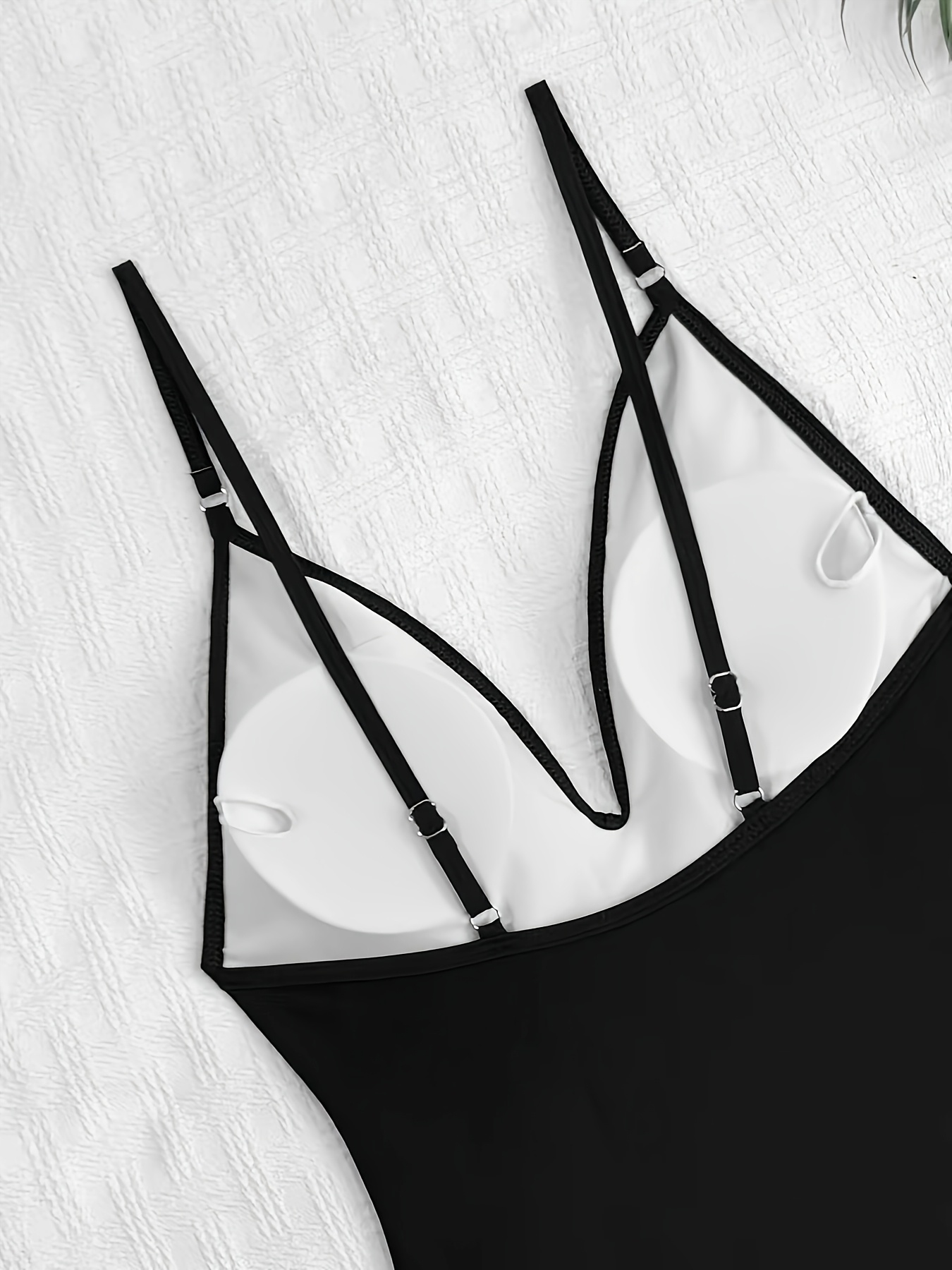 New Black One-Piece Swimsuit for Women, Sexy European And American Style with a V-Neck, Backless, Off-Shoulder Design, Perfect for Hot Springs, Surfing, Diving, Vacationing, And Beach Outings.