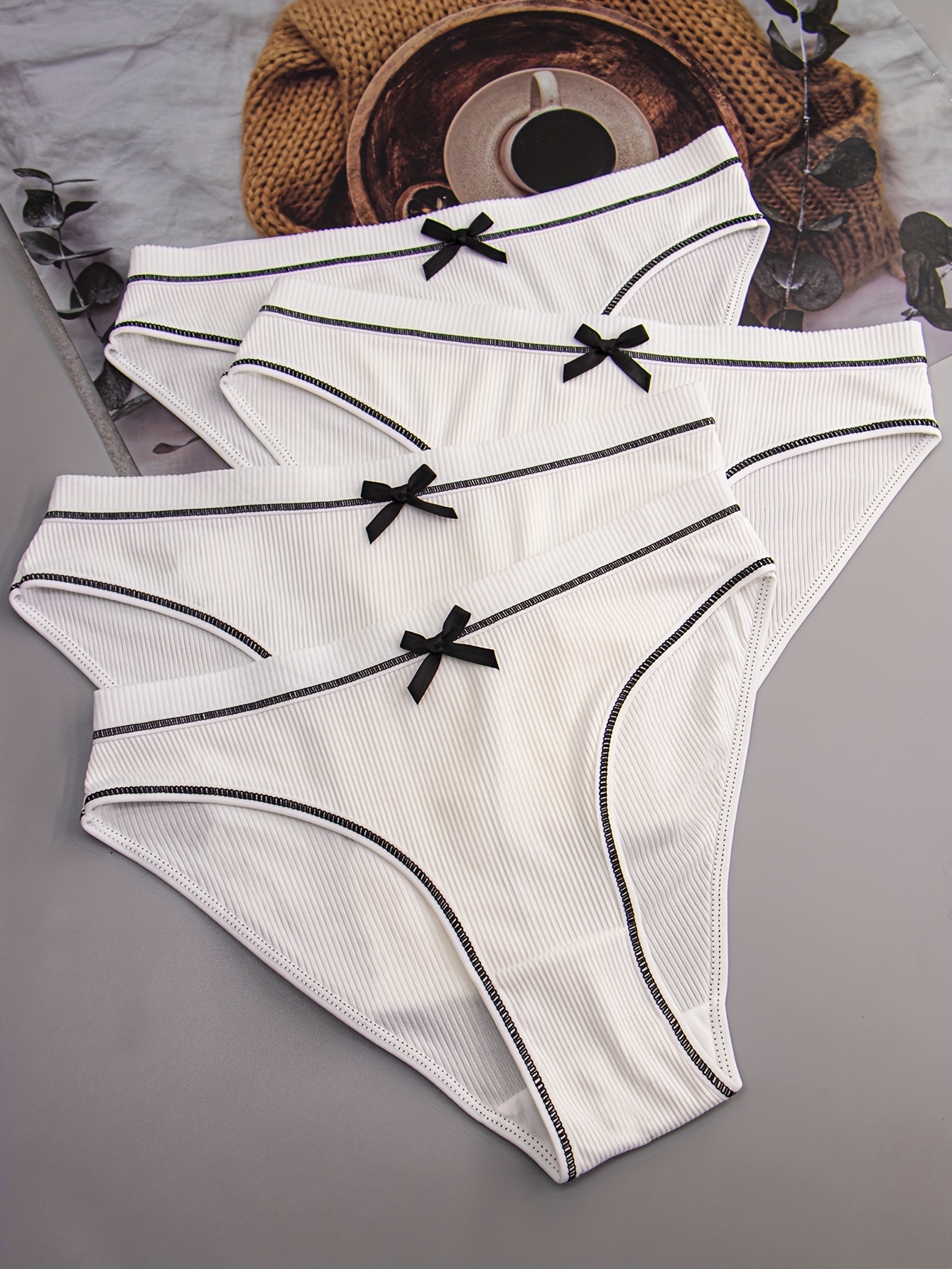 4pcs Women's Mid-Rise Briefs with Chic Bow Detail - Breathable & Comfortable Ribbed Texture in Assorted Colors, Stretchy Polyester Blend, Non-See-Through - Perfect for Casual Attire