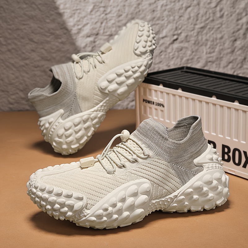 Summer New Men'S Breathable Fly Weave Shoes Outdoor Hiking Walking Shoes Slip-On Durable Durian Sole Casual Sports Shoes Low-Top Thick Casual Hiking Shoes Large Size Men'S Shoes